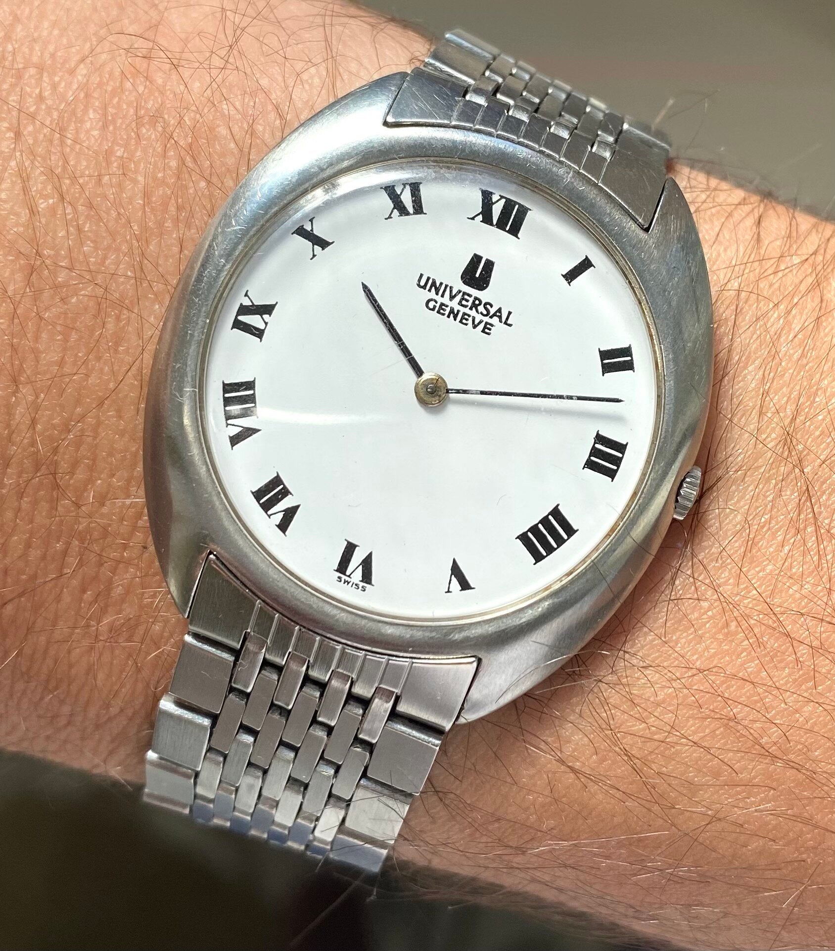 Universal Geneve — Roman Numerals