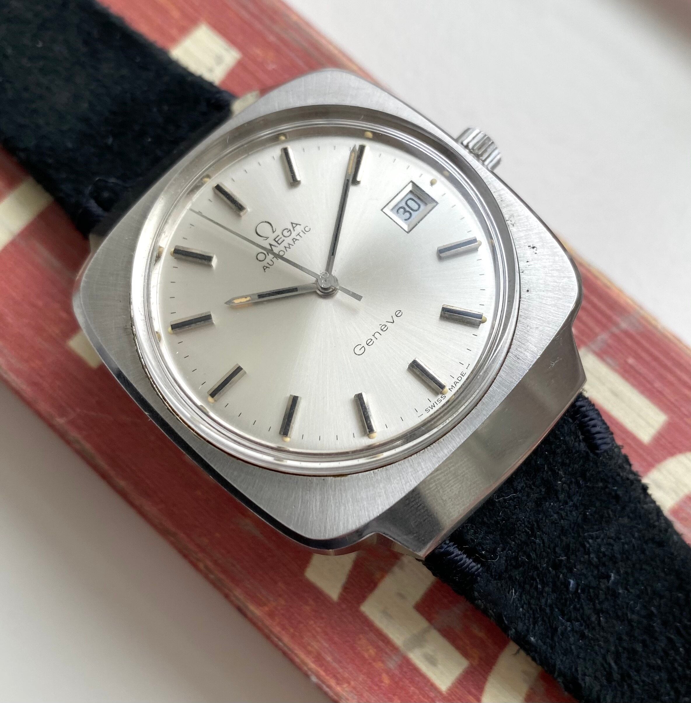 Omega Geneve — Oversized Case