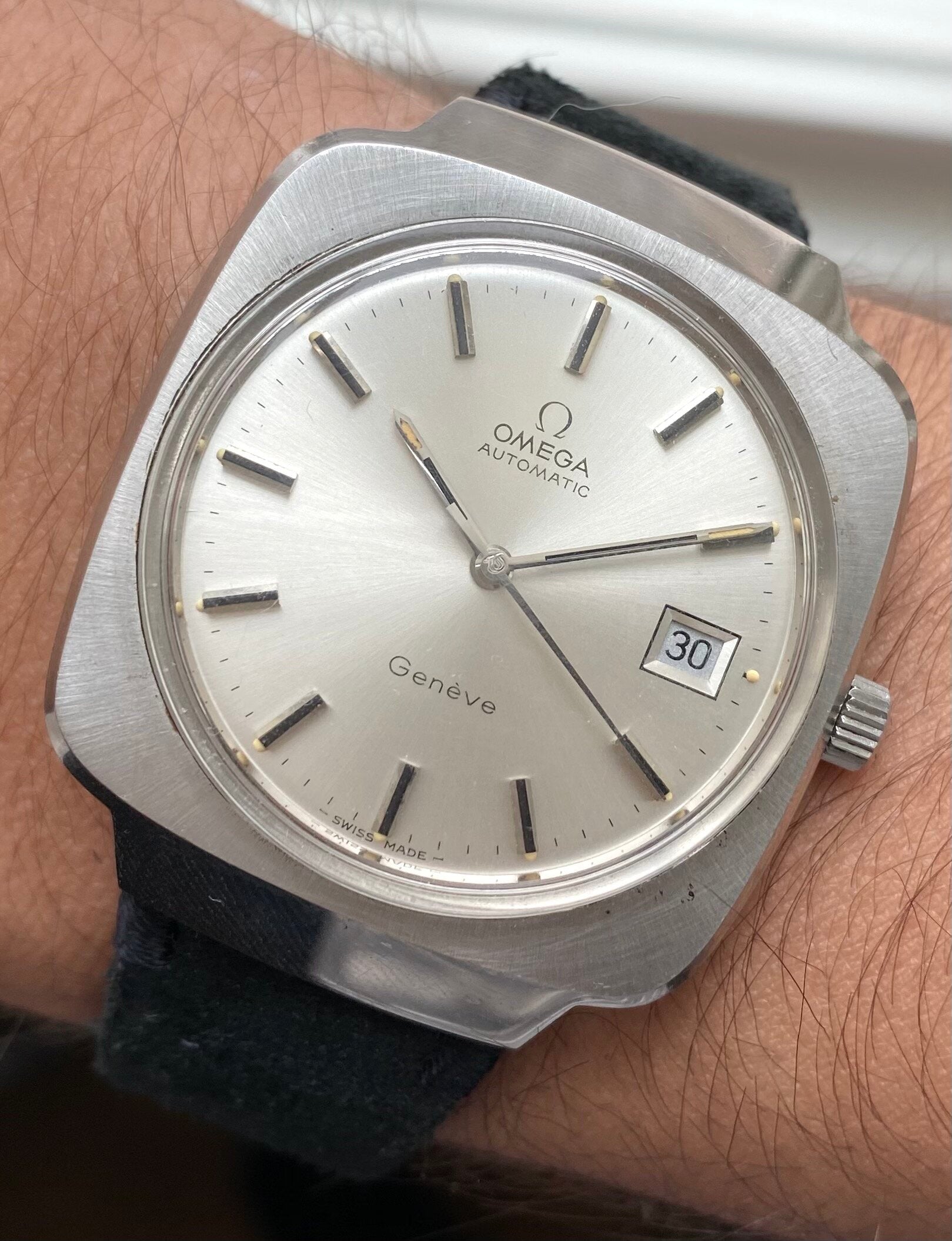 Omega Geneve — Oversized Case