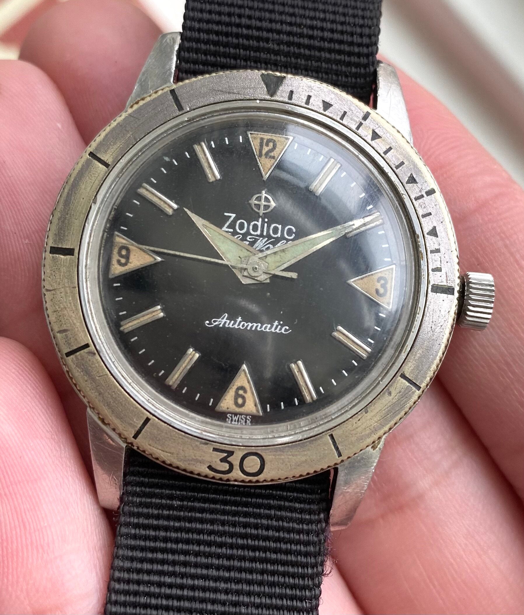 Zodiac Sea Wolf — Glossy Dial