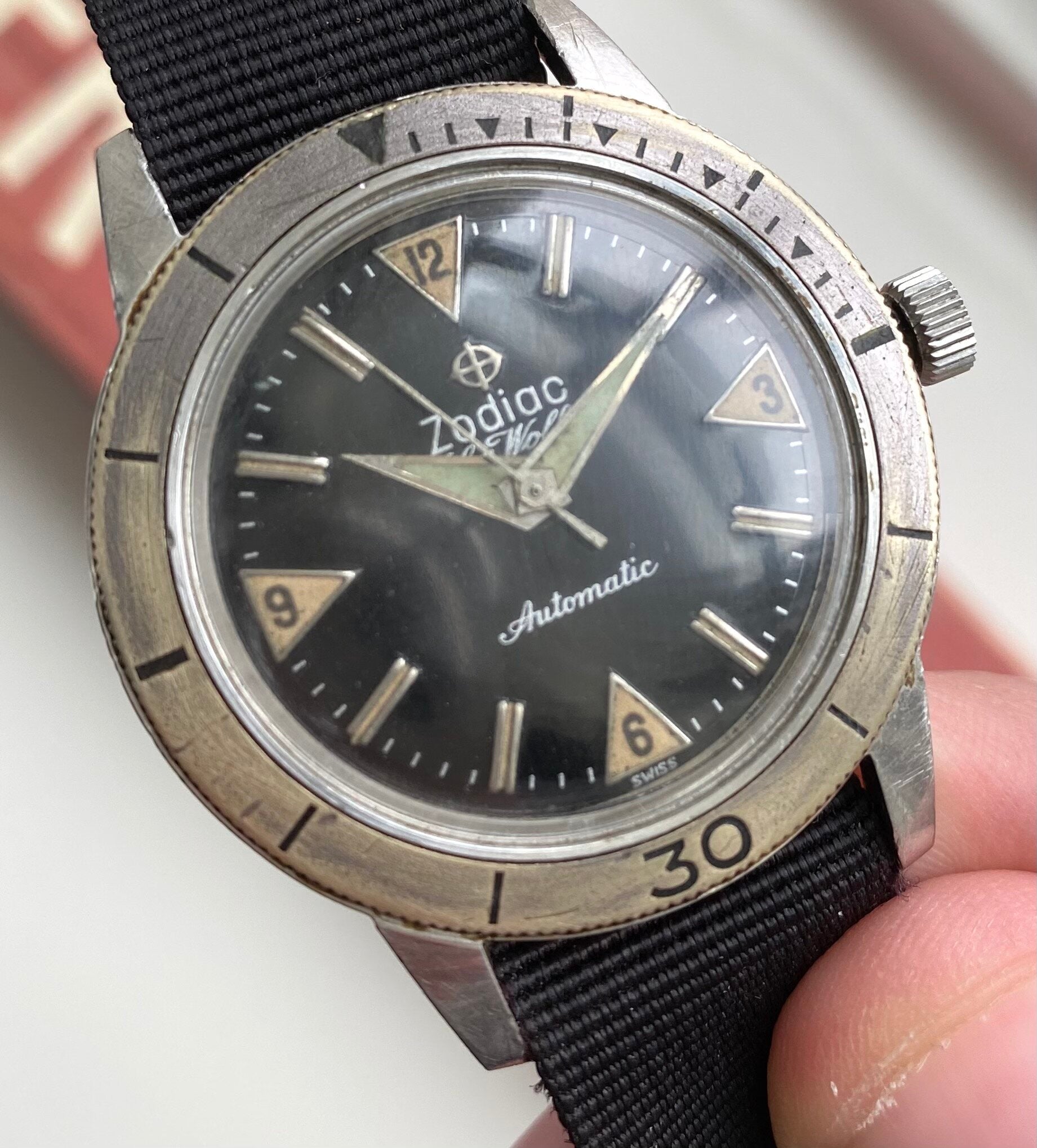 Zodiac Sea Wolf — Glossy Dial