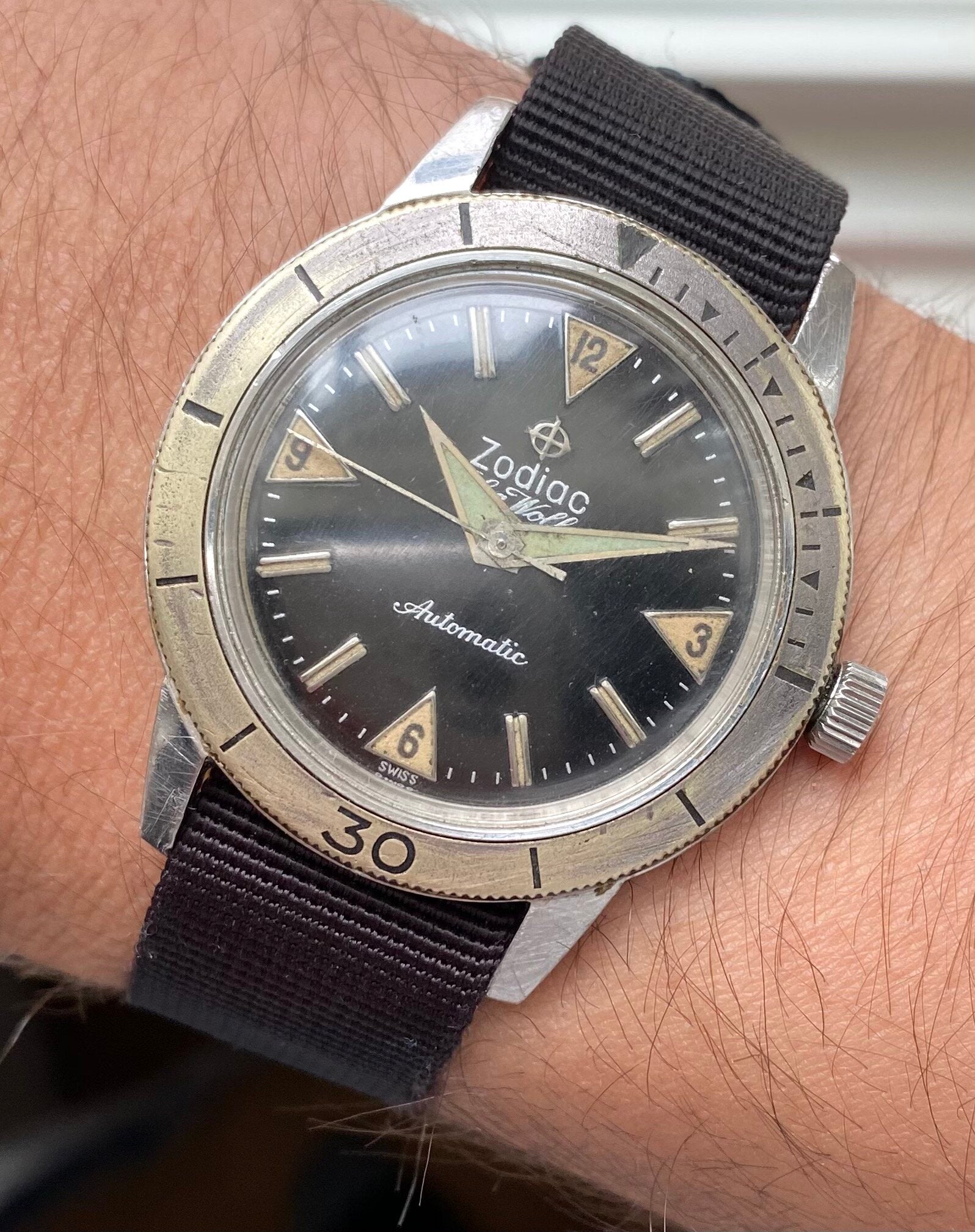 Zodiac Sea Wolf — Glossy Dial