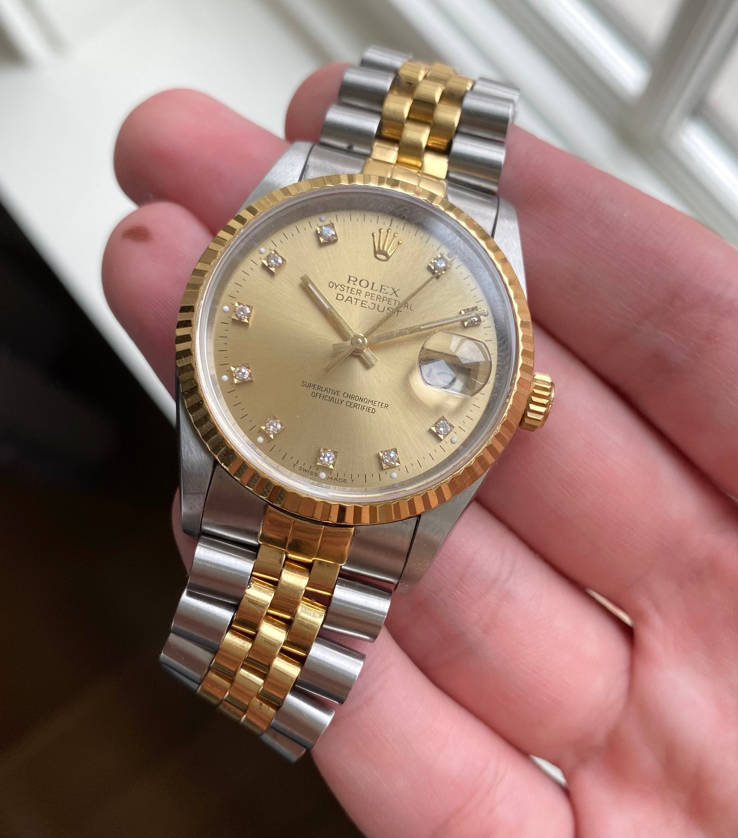 Rolex Datejust ref. 16233G — Champagne Diamond Dial