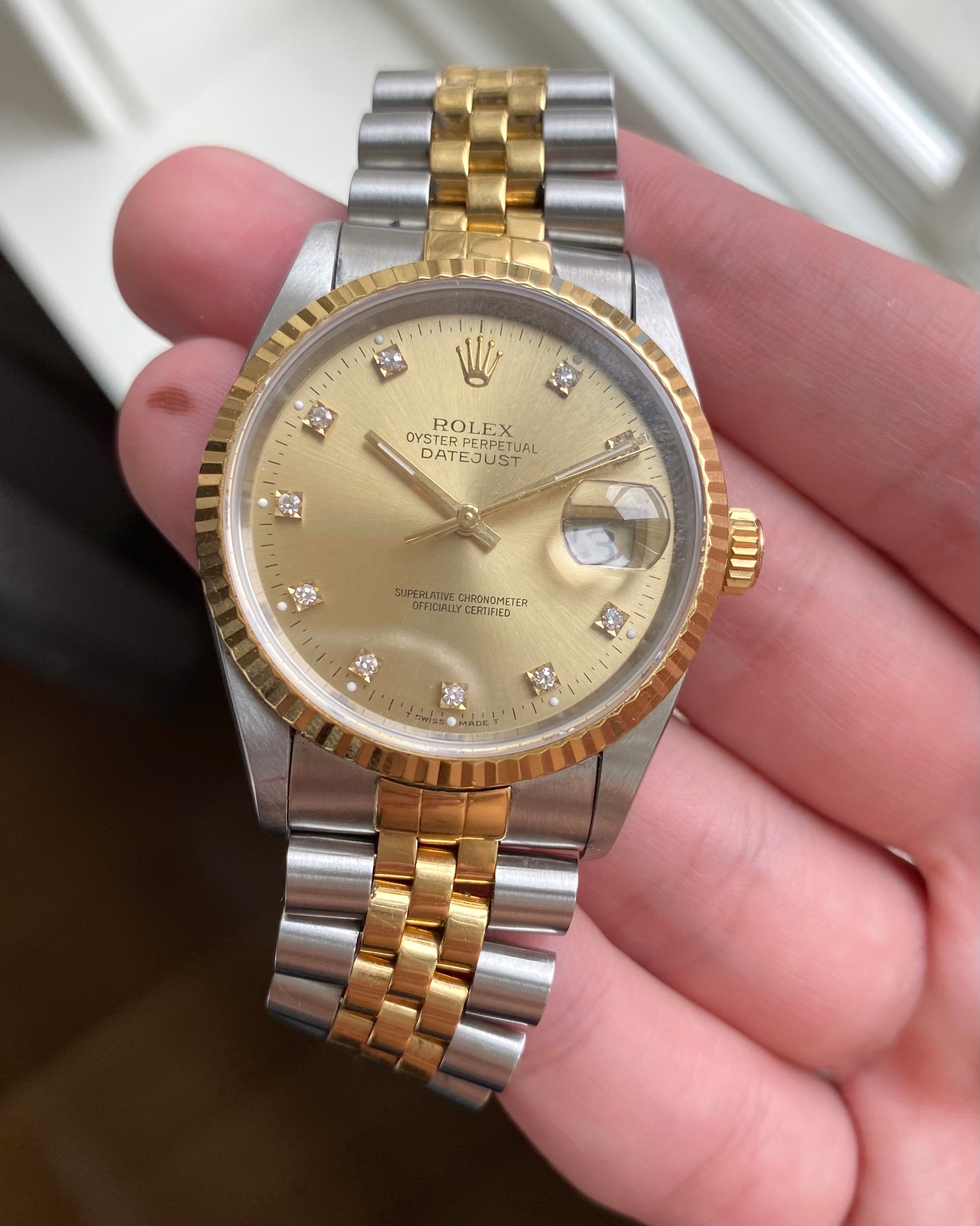 Rolex Datejust ref. 16233G — Champagne Diamond Dial