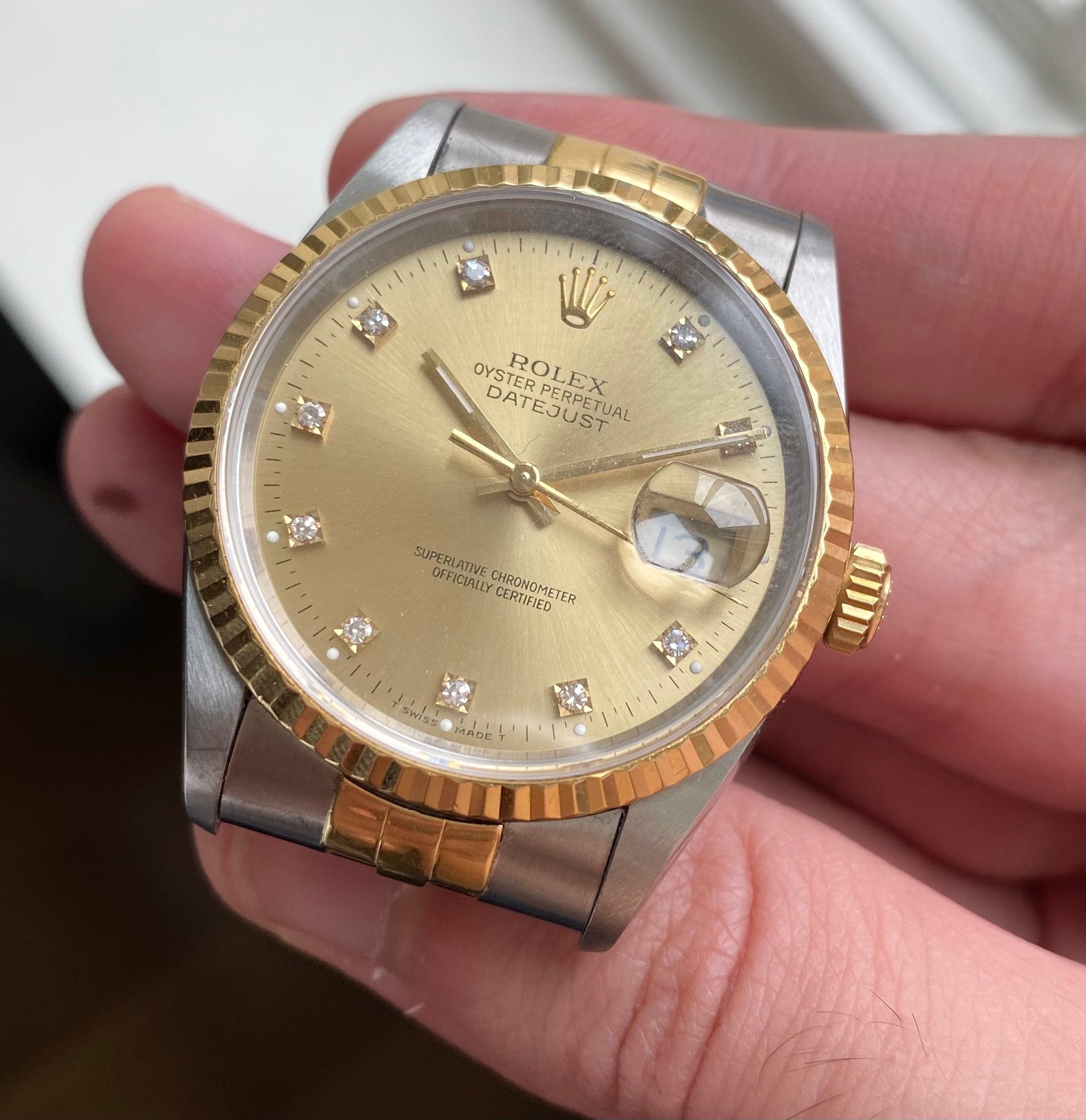 Rolex Datejust ref. 16233G — Champagne Diamond Dial