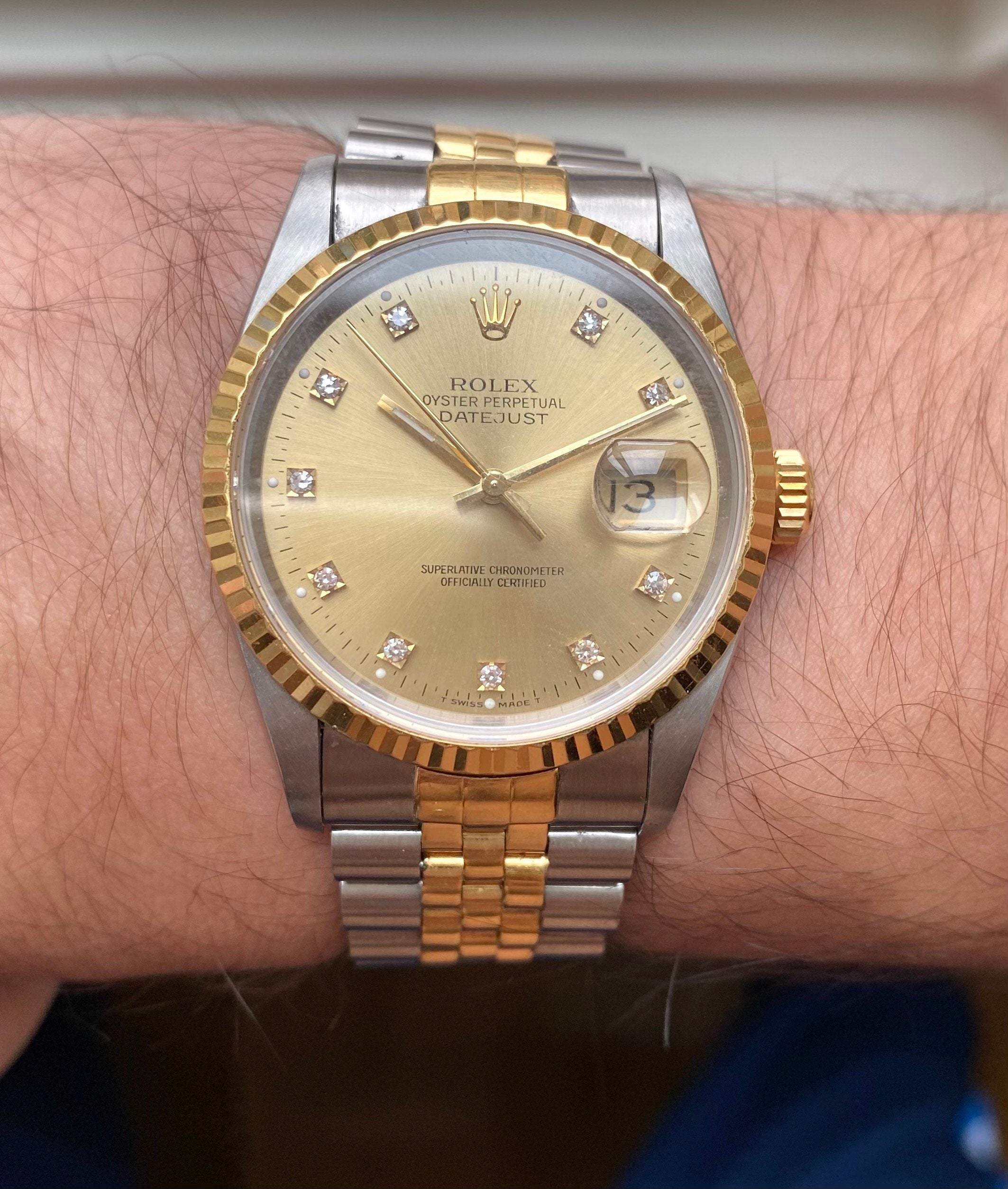 Rolex Datejust ref. 16233G — Champagne Diamond Dial