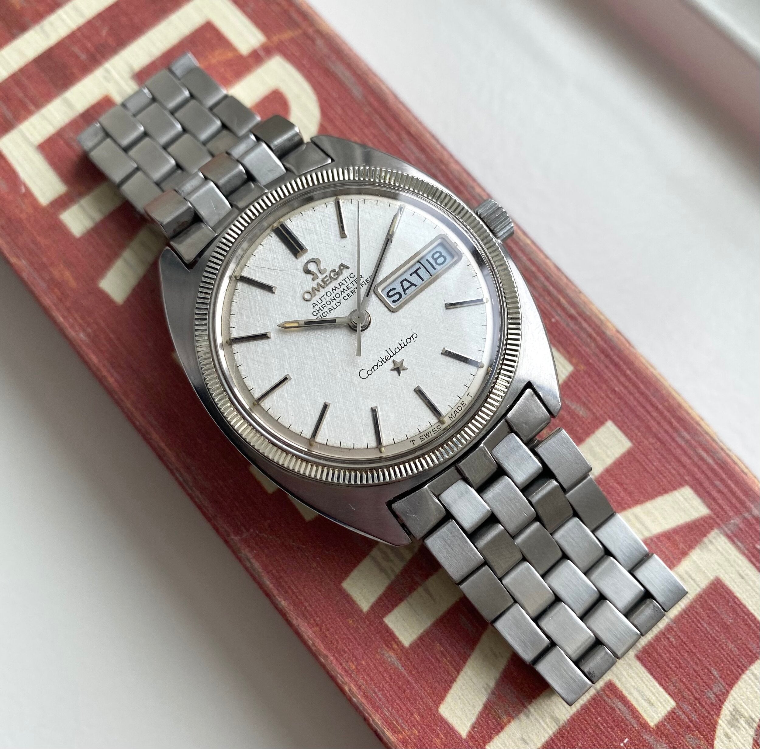 Omega Constellation — Linen Day-date