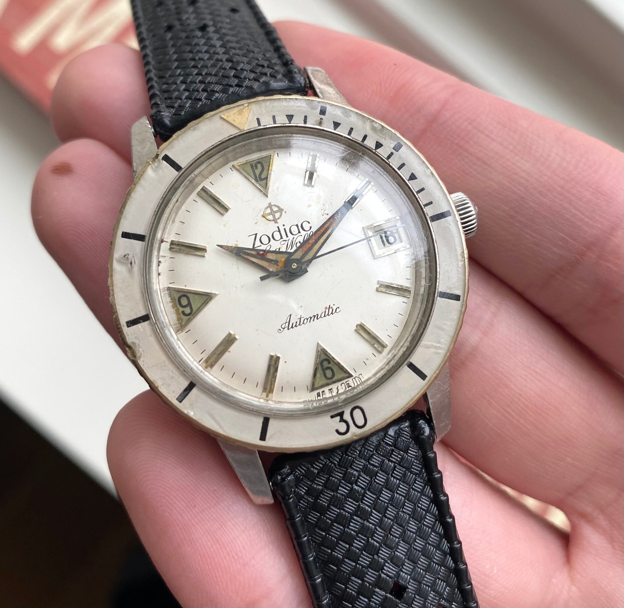 Zodiac Sea Wolf — Bakelite Bezel