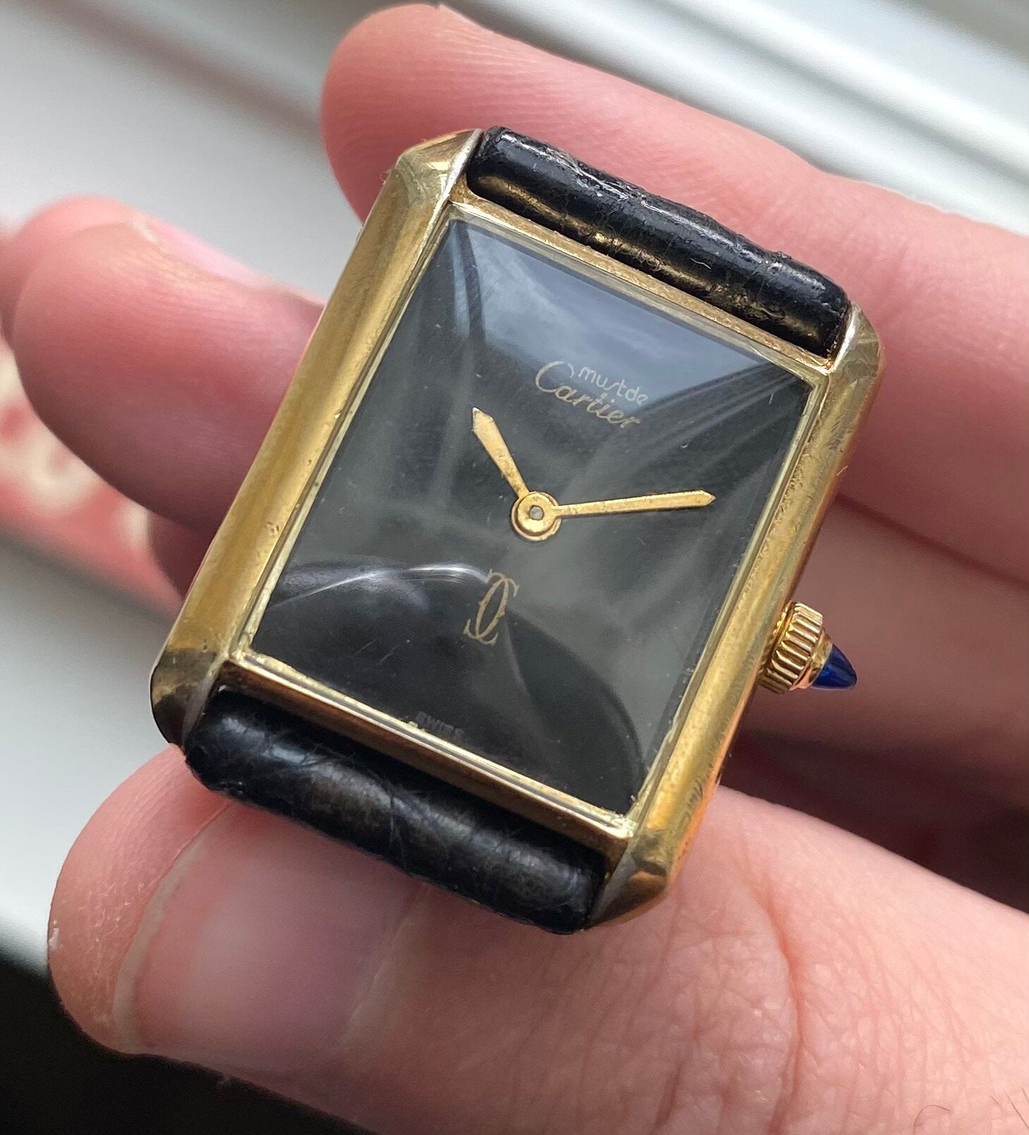 Must de Cartier Tank — Black Dial