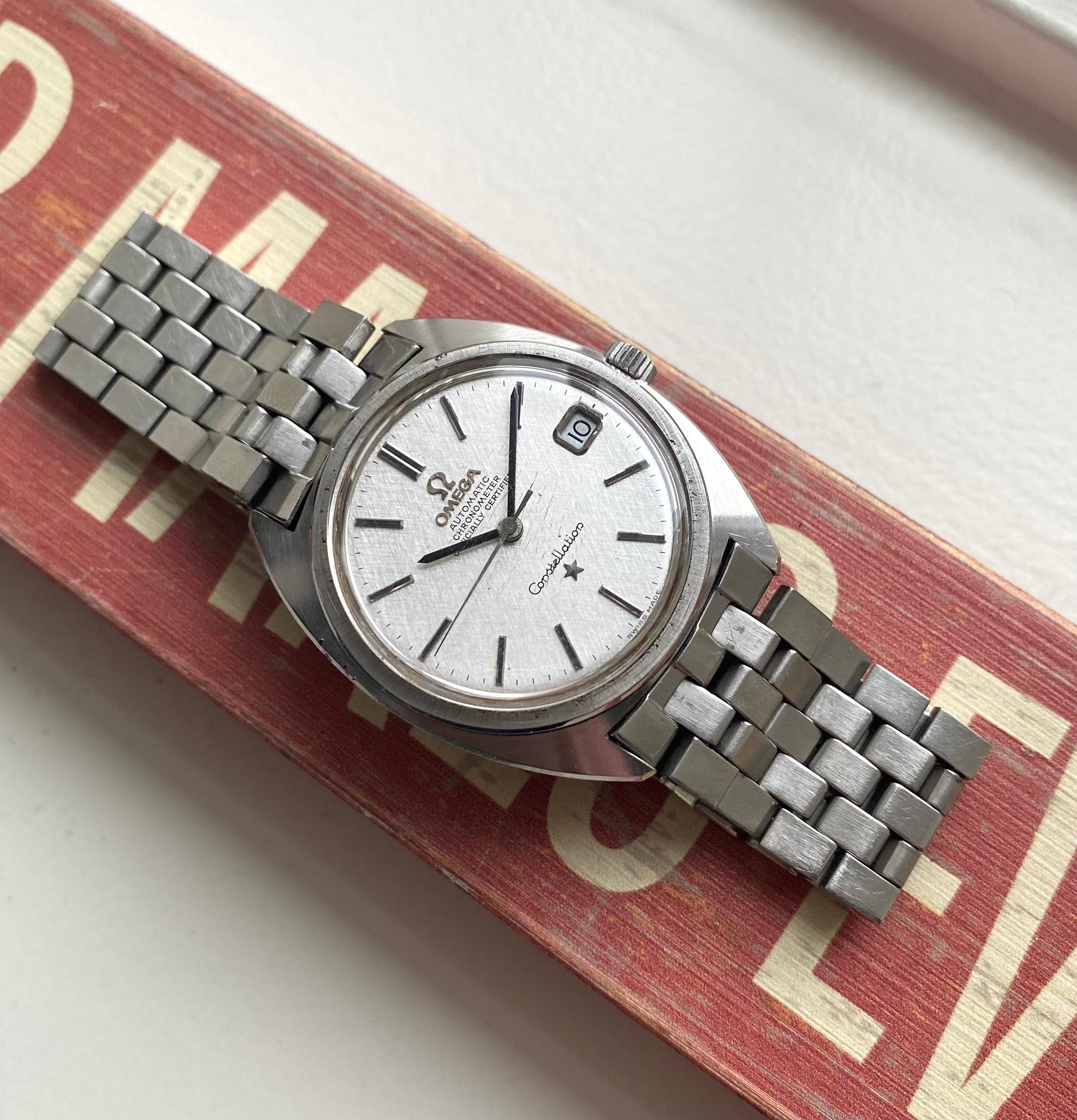 Omega Constellation — Cushion Case Linen Dial