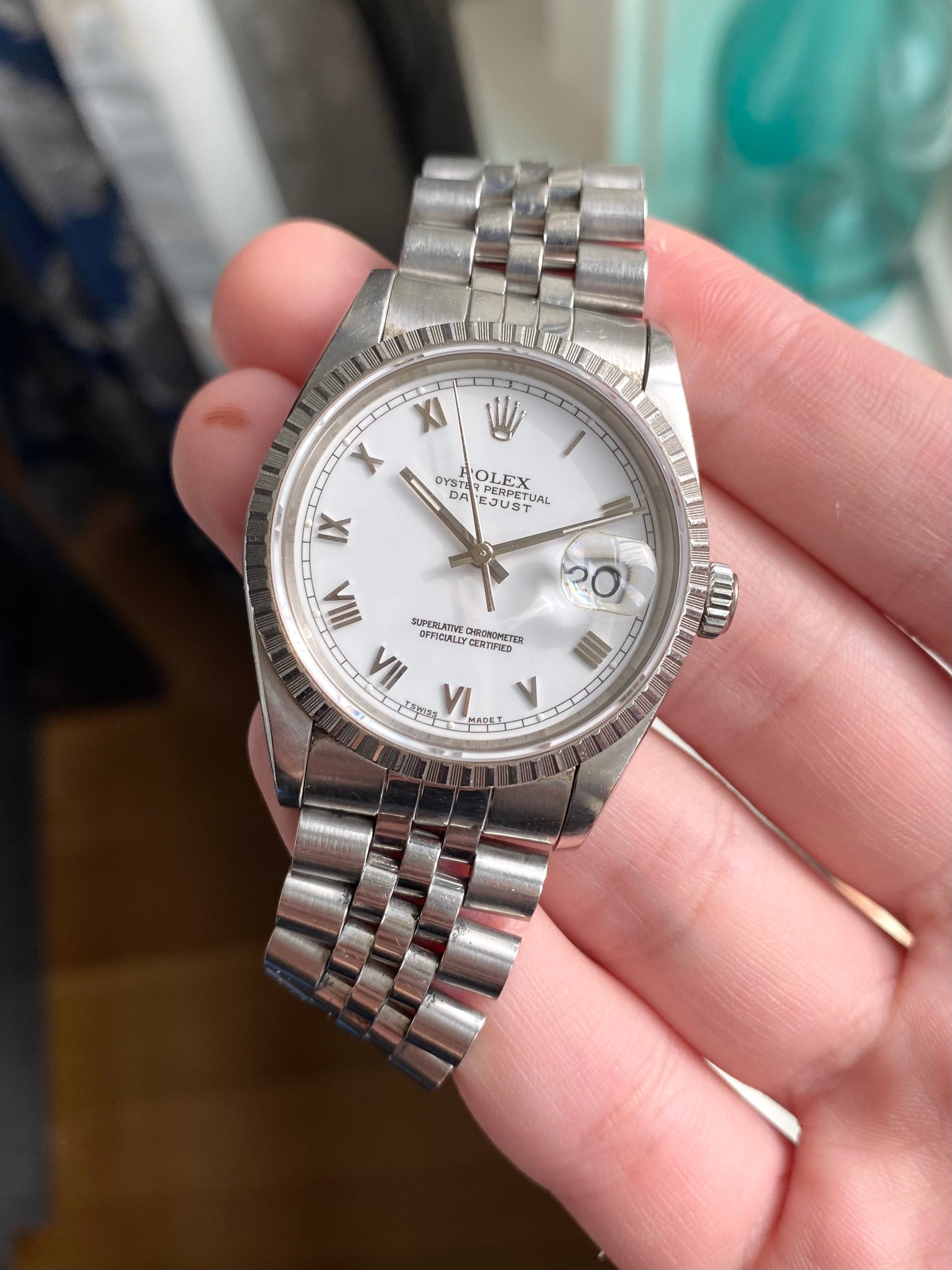 Rolex Datejust 16220 - White Roman