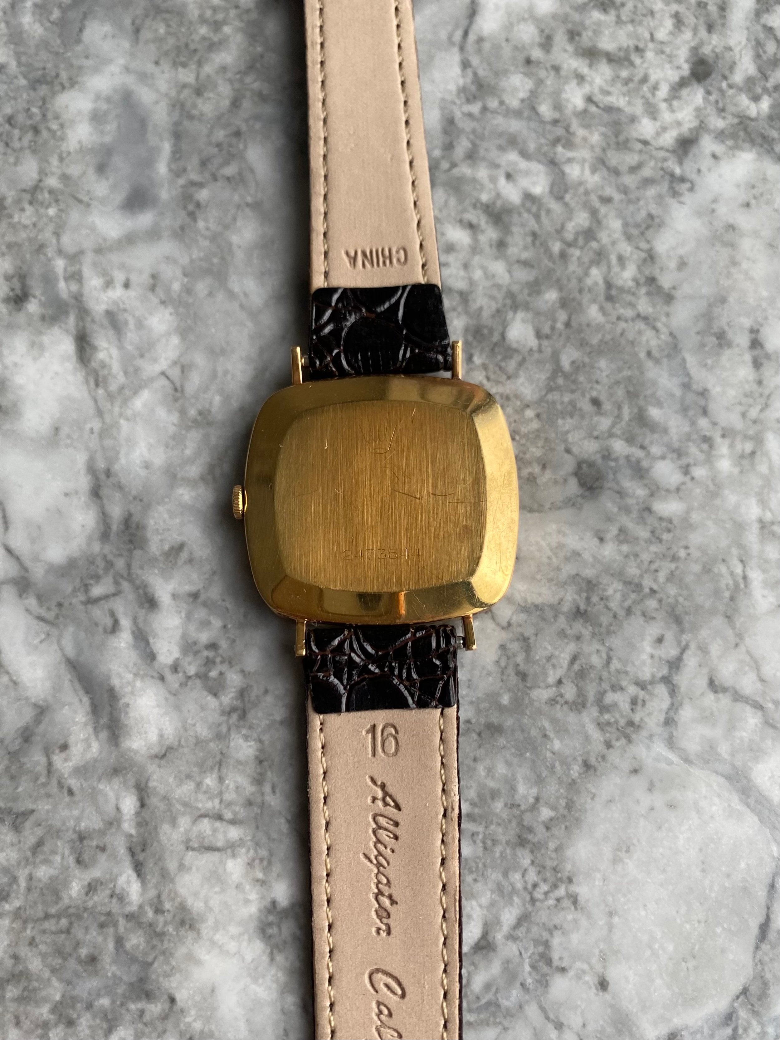 Rolex Cellini 4084 - 18K Yellow Gold.