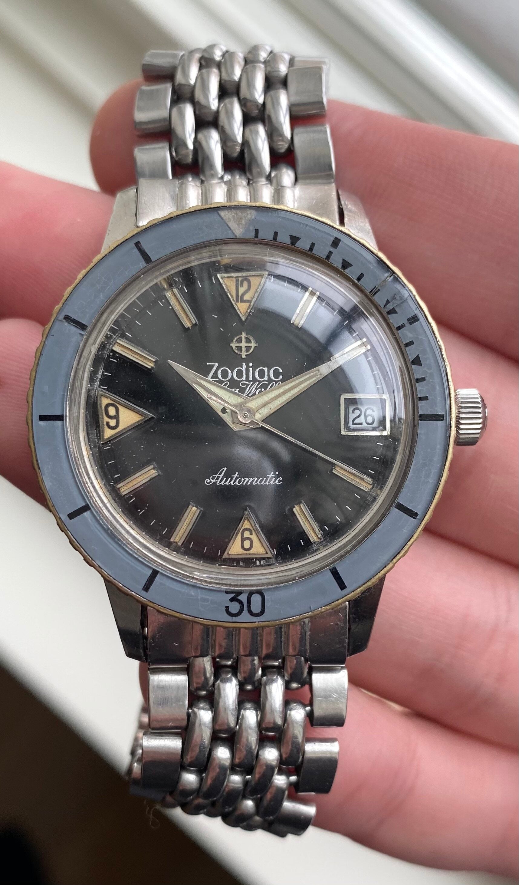 Zodiac Sea Wolf — Bakelite Bezel