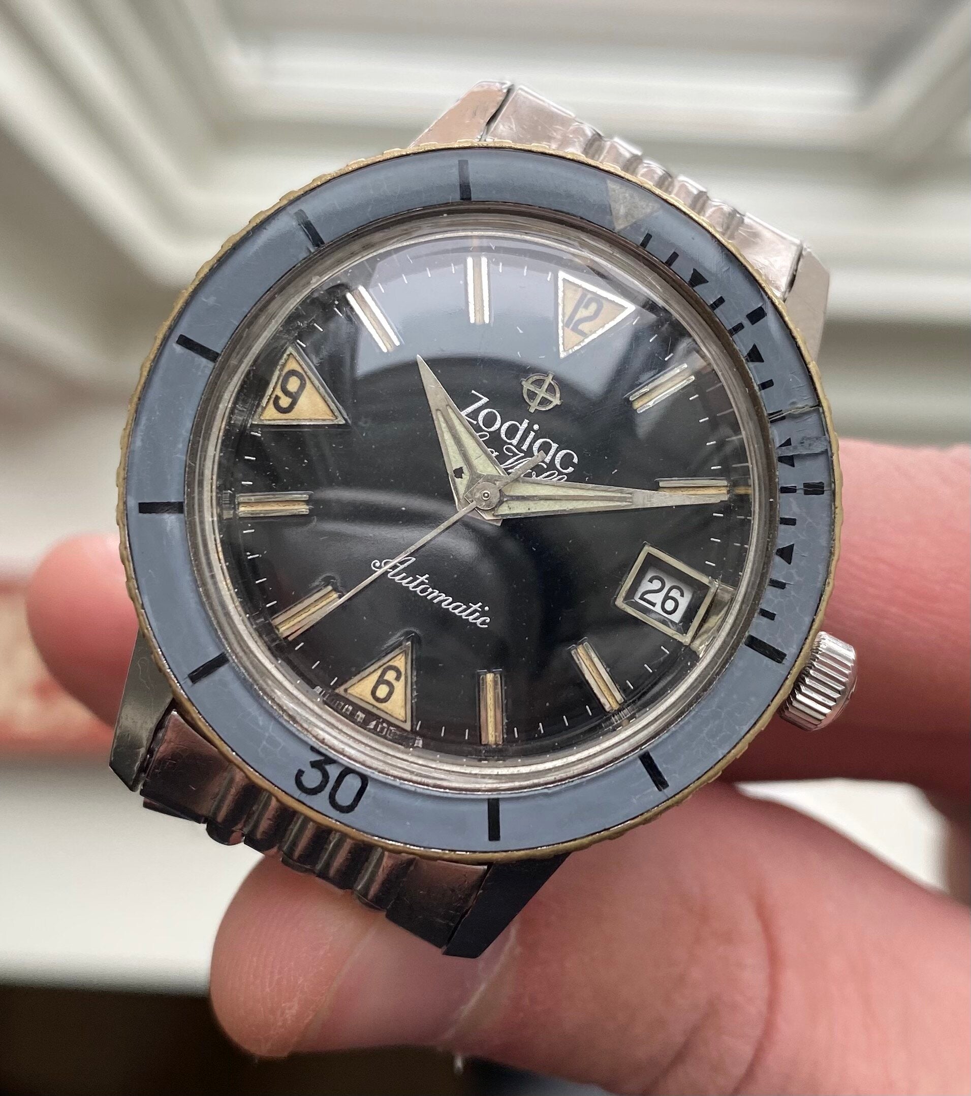 Zodiac Sea Wolf — Bakelite Bezel