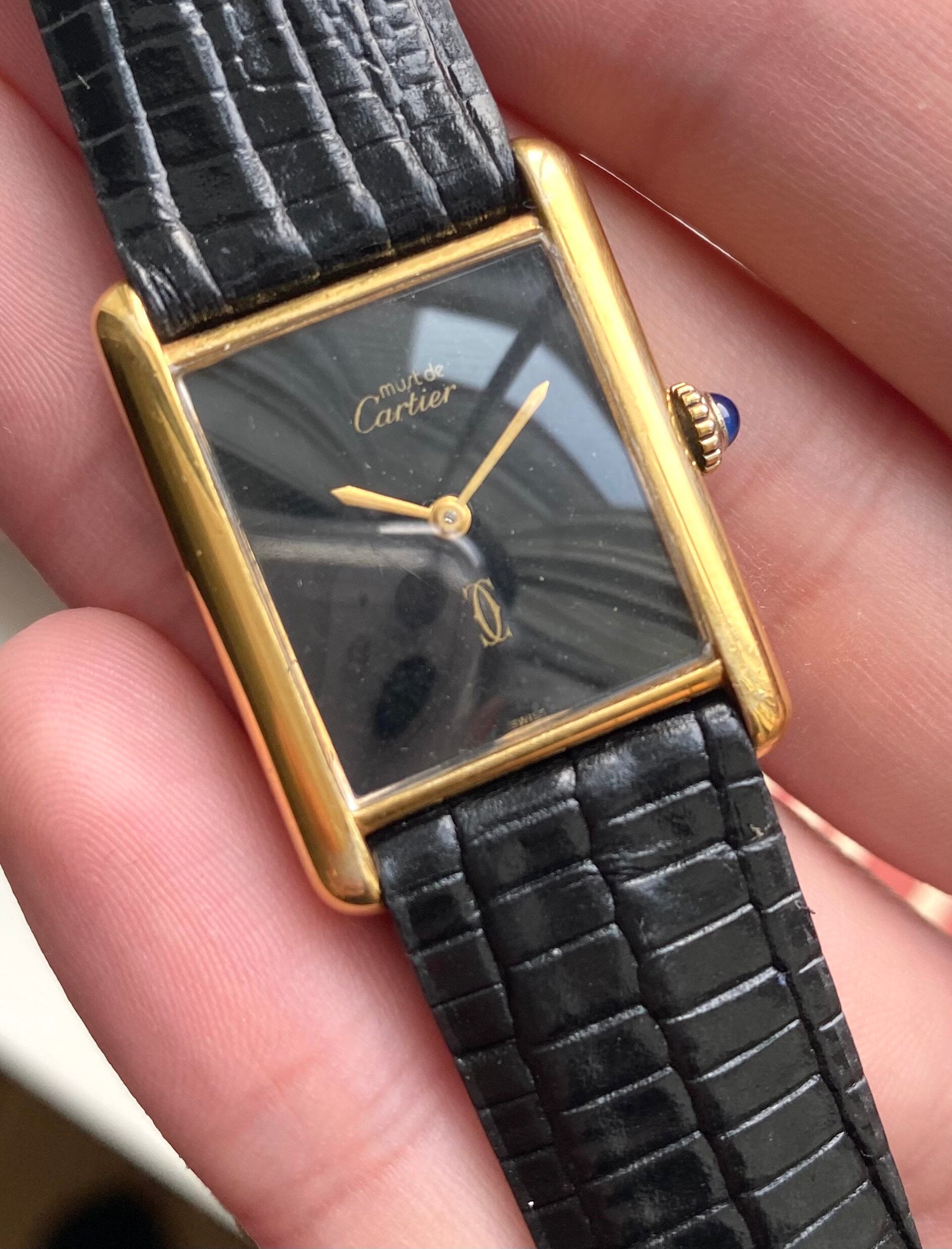 Must de Cartier Tank — Black Dial