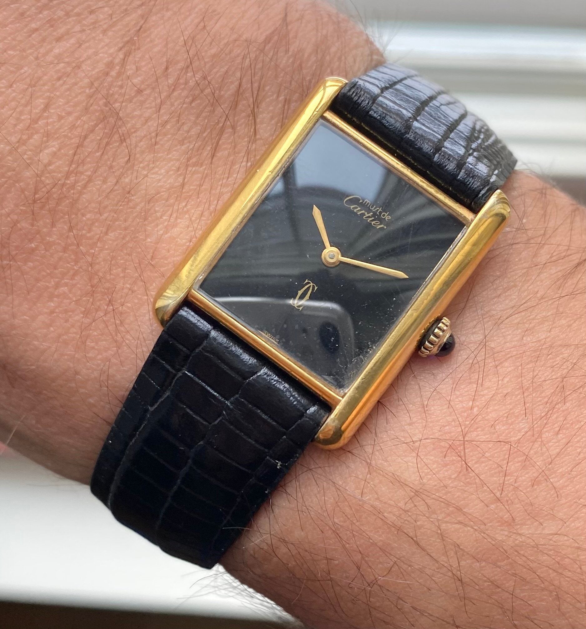 Must de Cartier Tank — Black Dial