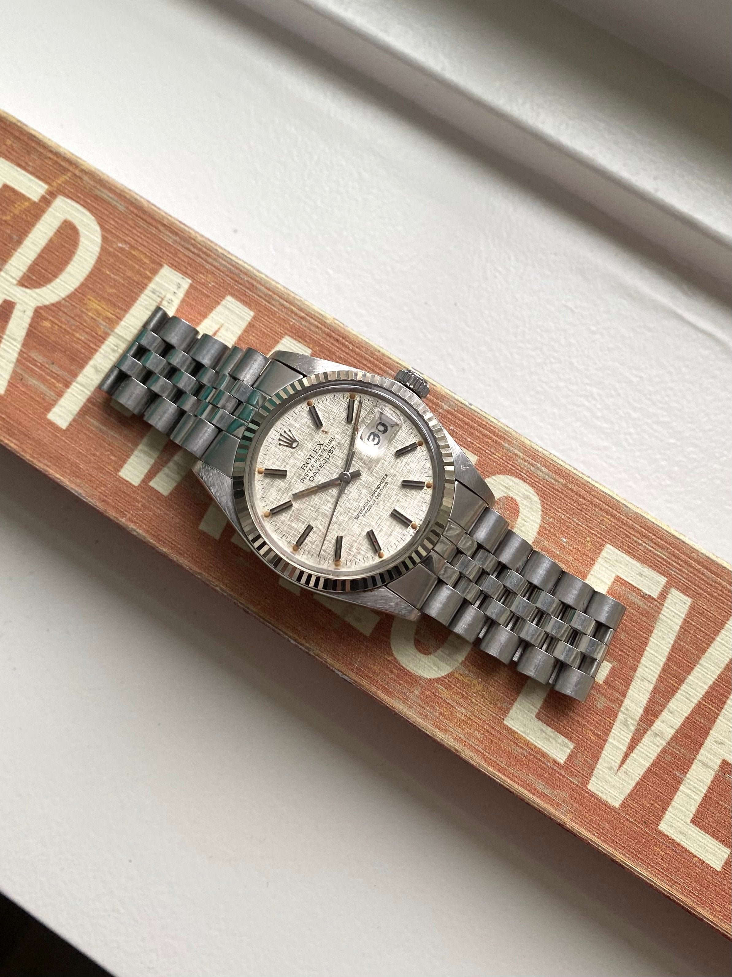 Rolex Datejust 16014 - Silver Linen