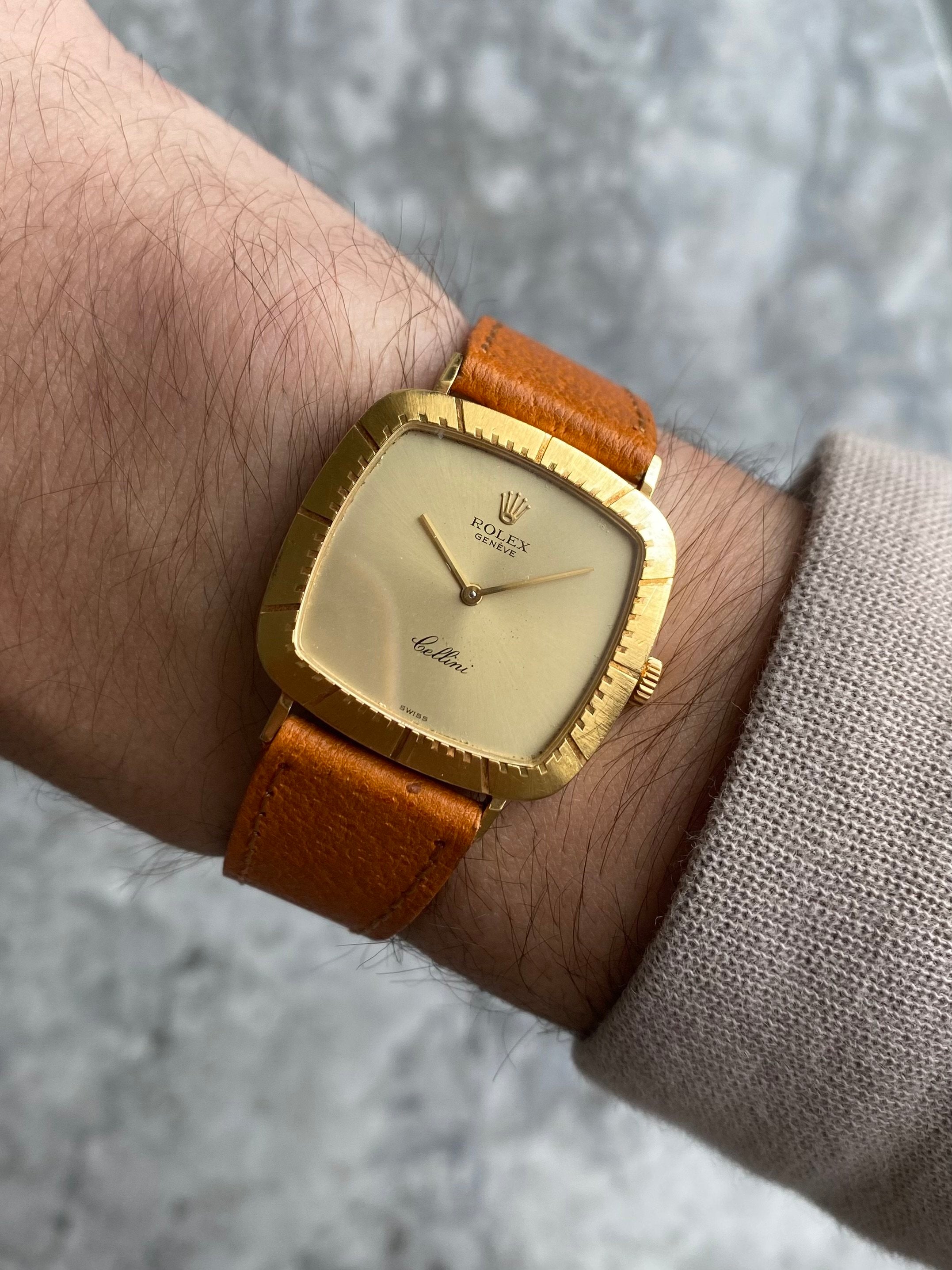 Rolex Cellini - 4084 18K Gold.