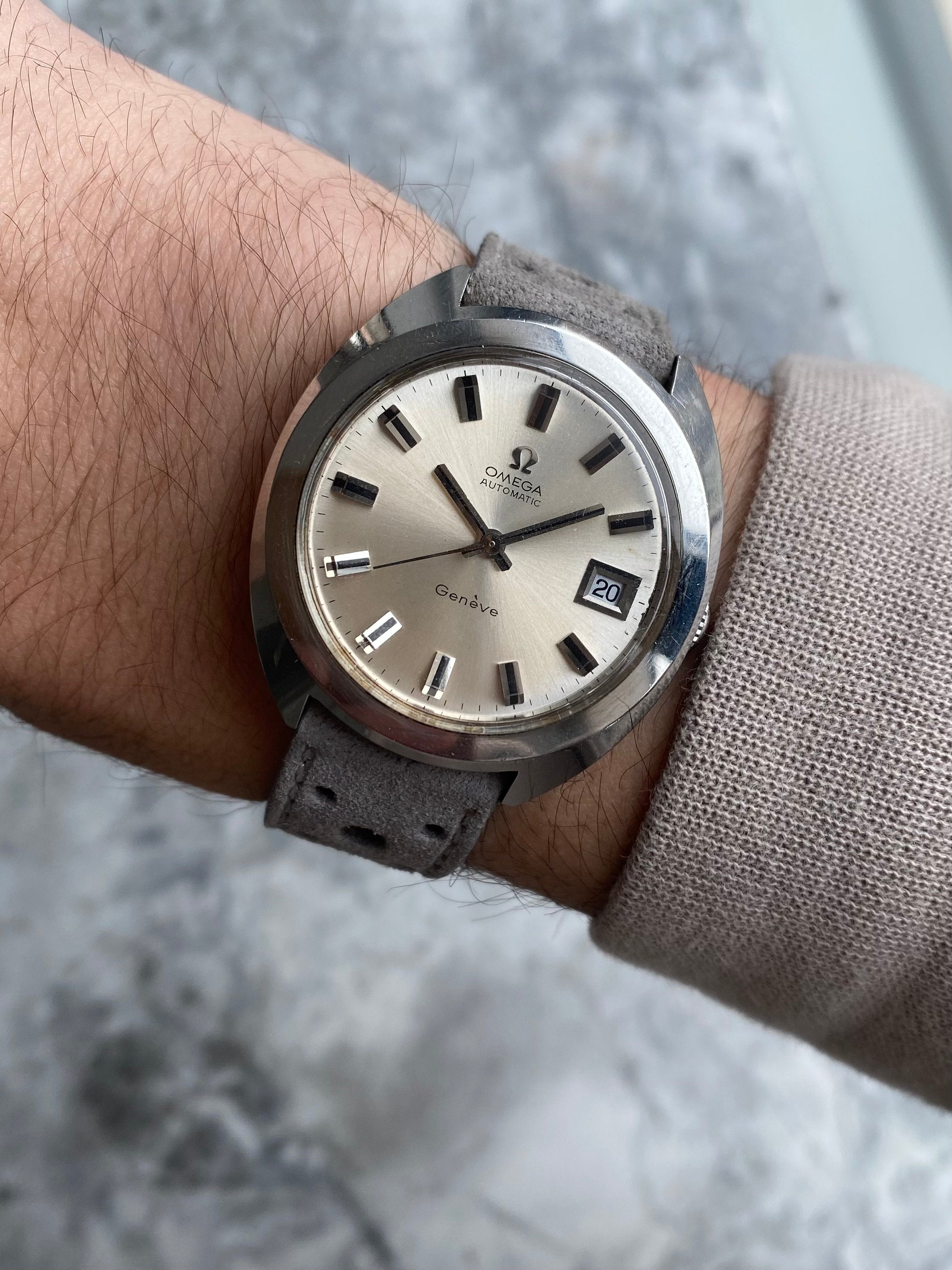 Omega Geneve - Oversized Case.