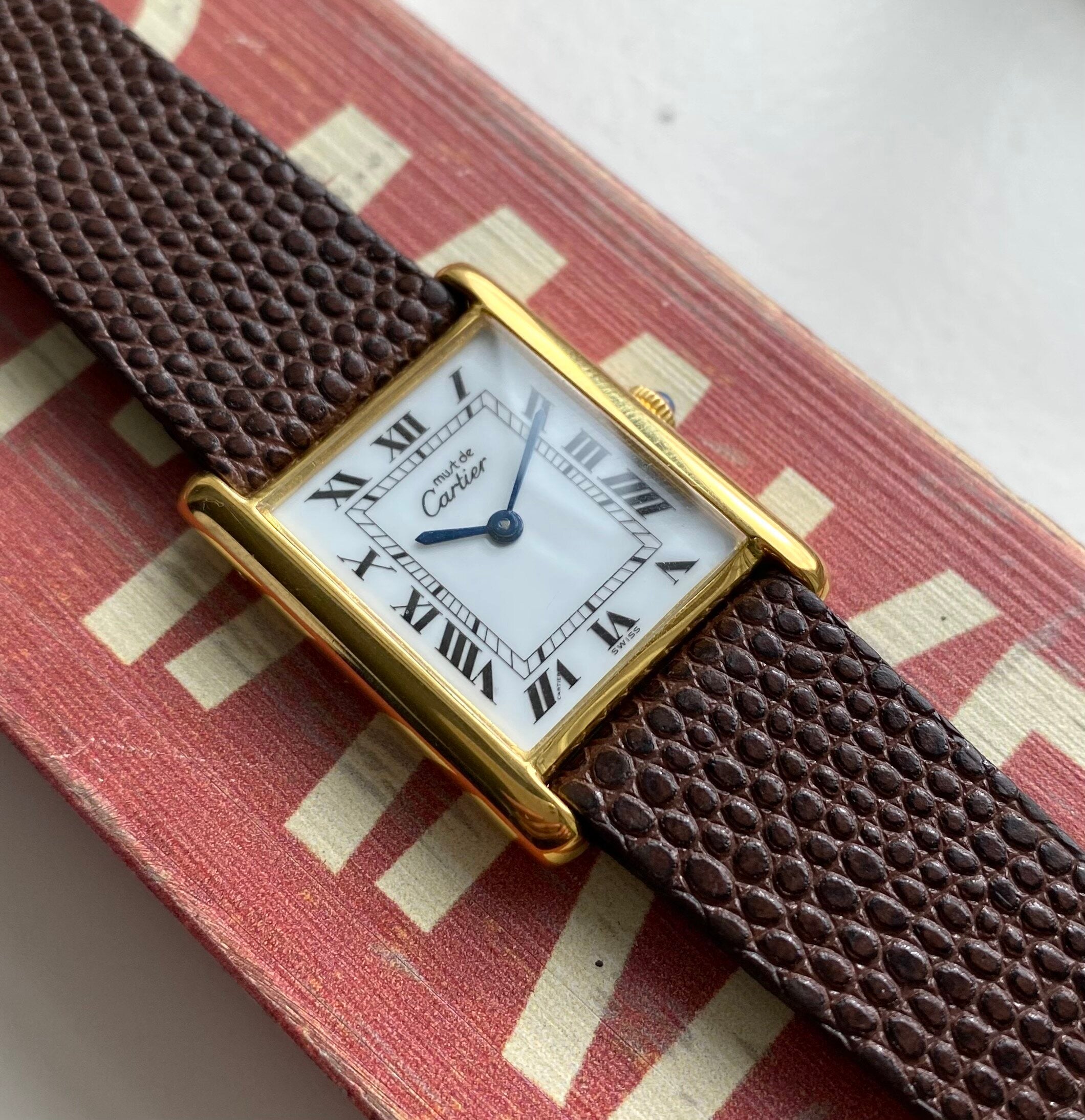 Must de Cartier Tank — White Roman Numerals