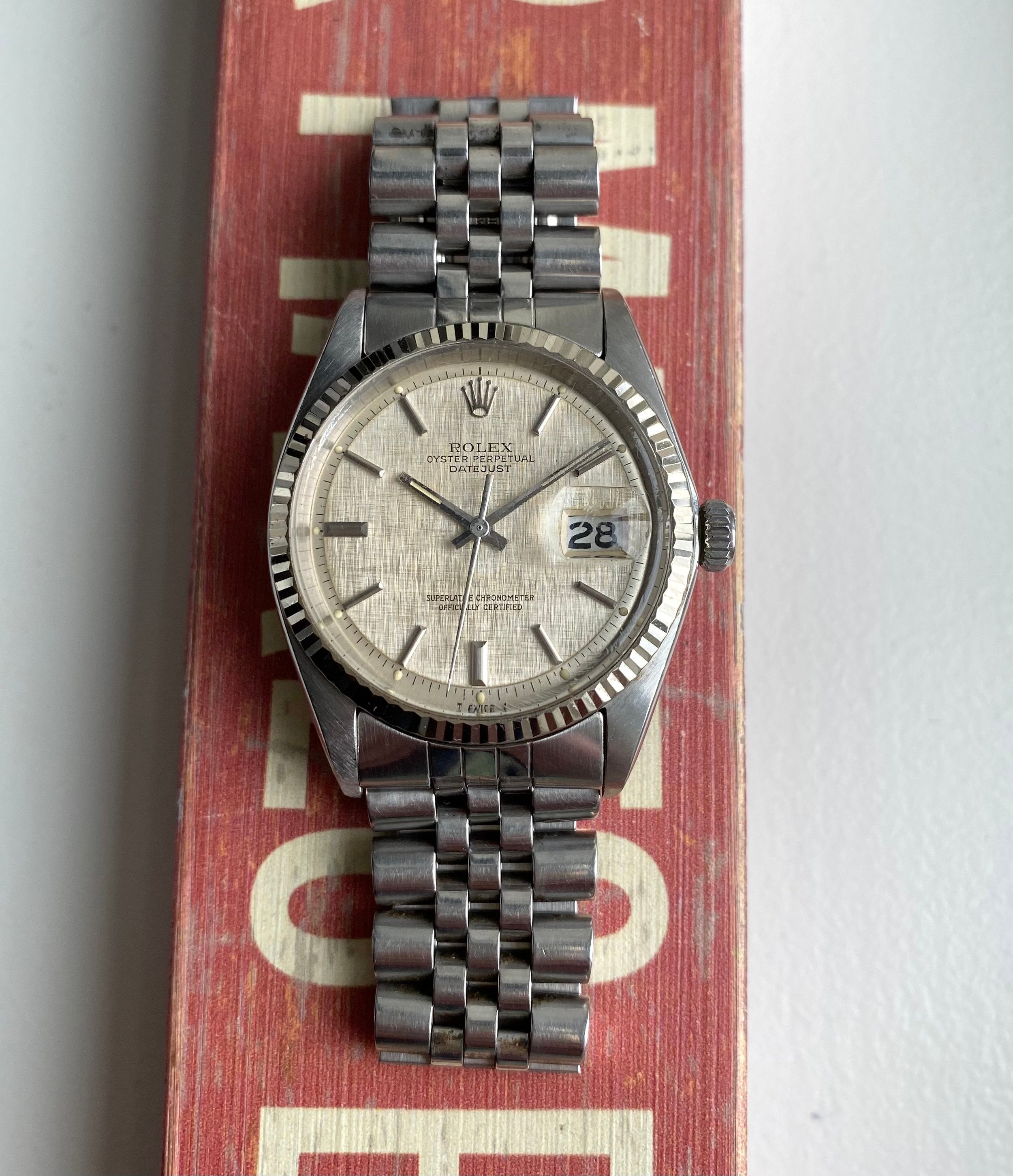 Rolex Datejust ref. 1601 — Silver Linen Dial