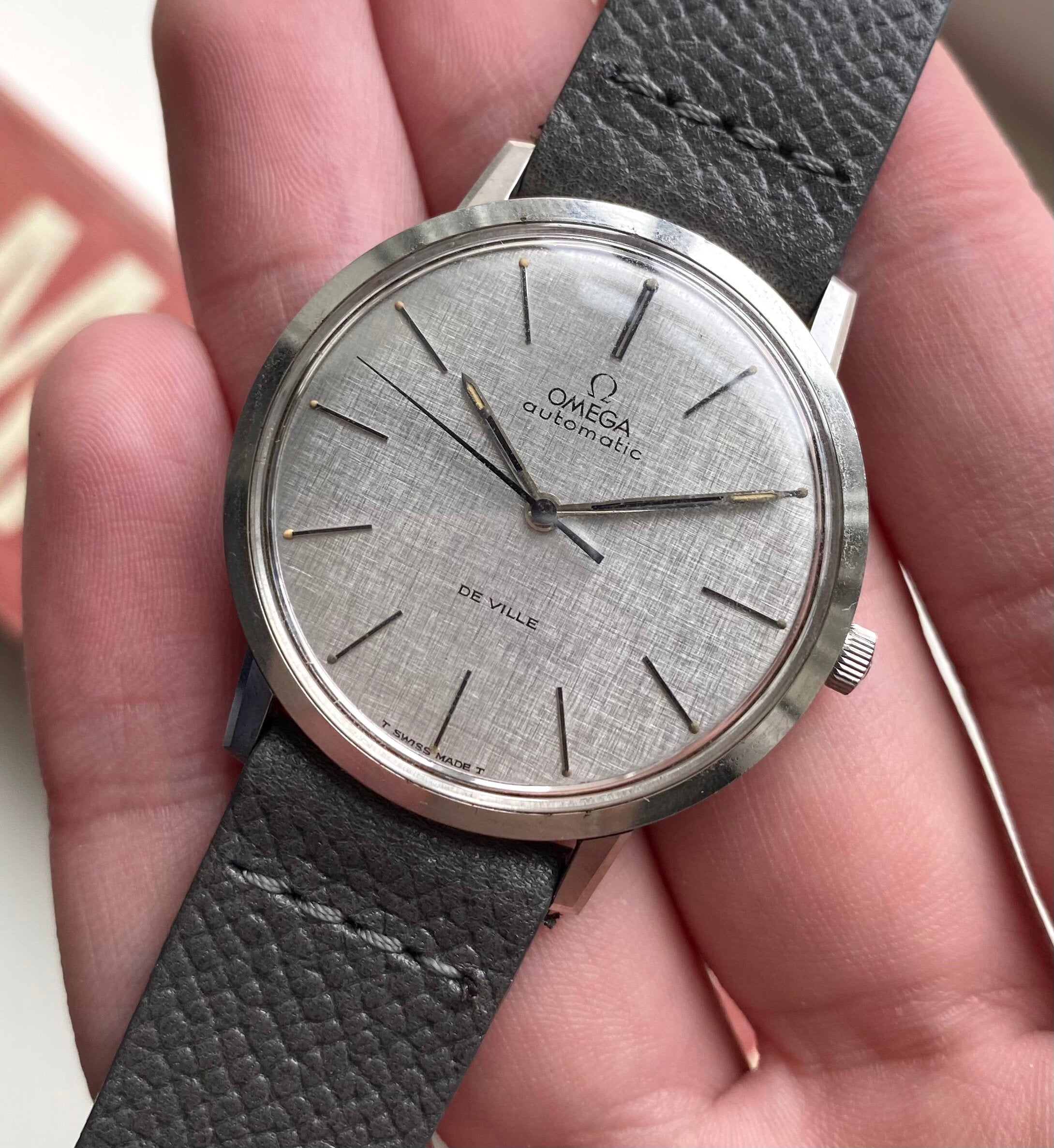 Omega De Ville — Linen Dial