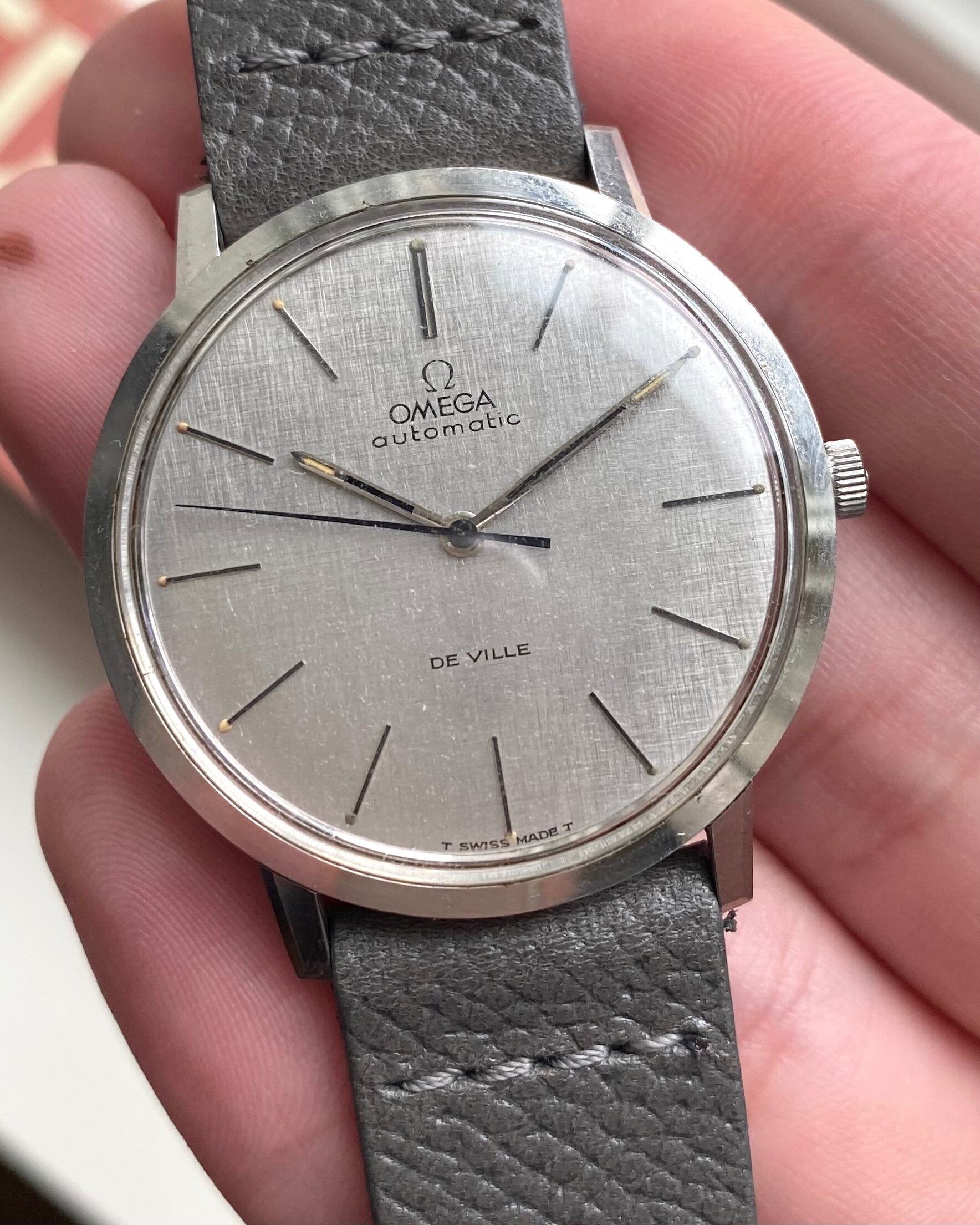 Omega De Ville — Linen Dial