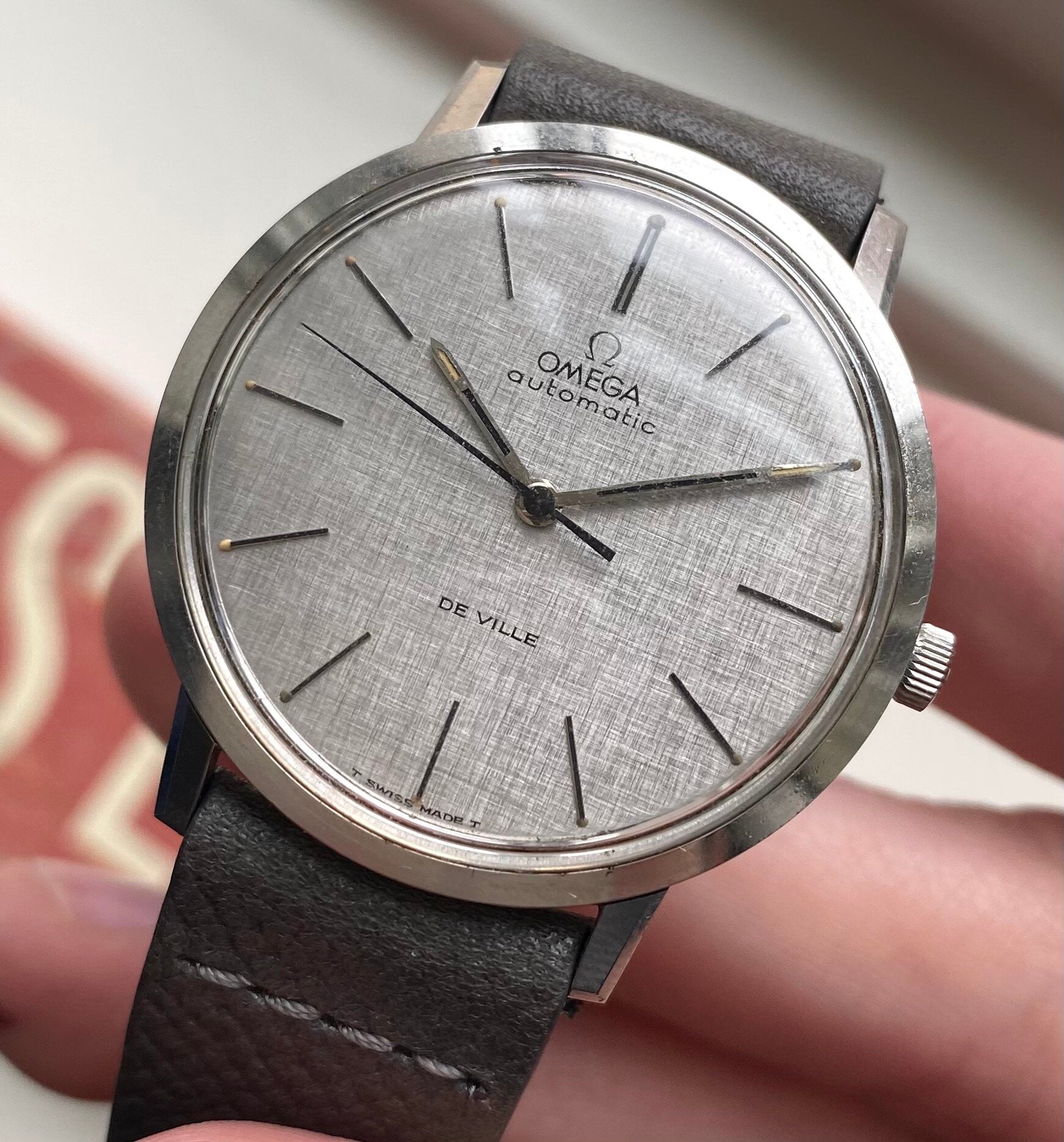 Omega De Ville — Linen Dial