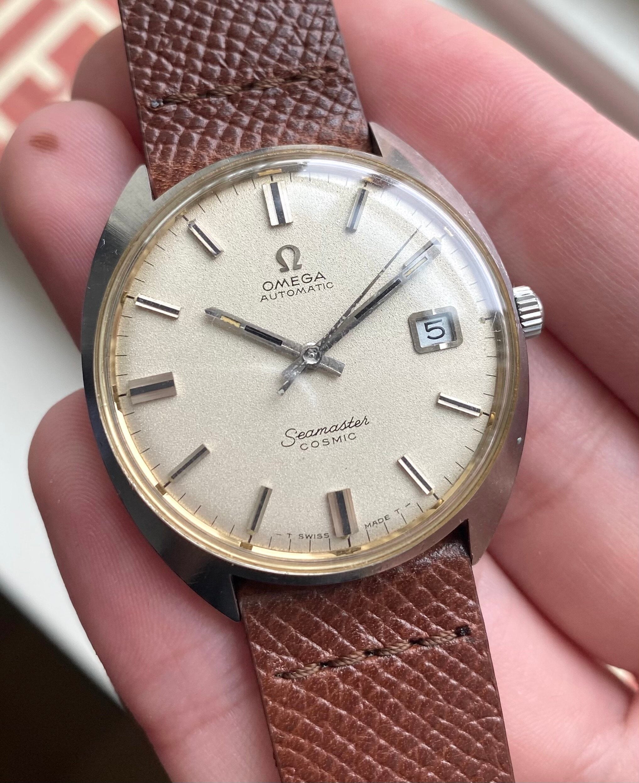 Omega Seamaster Cosmic — "Pebble" Dial