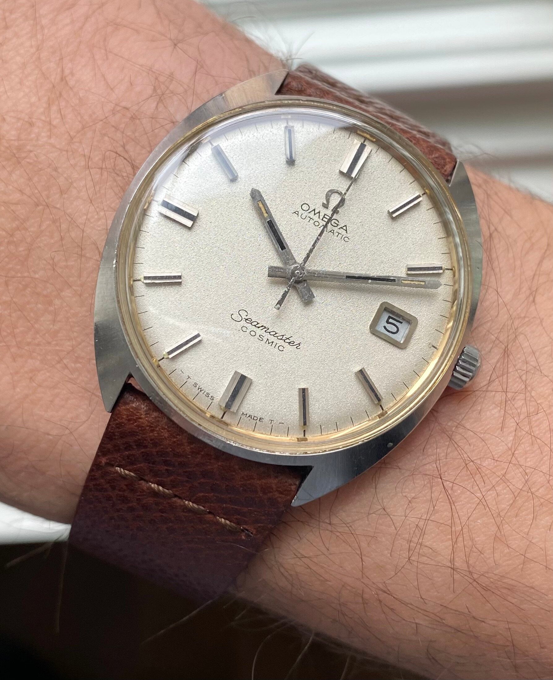 Omega Seamaster Cosmic — "Pebble" Dial