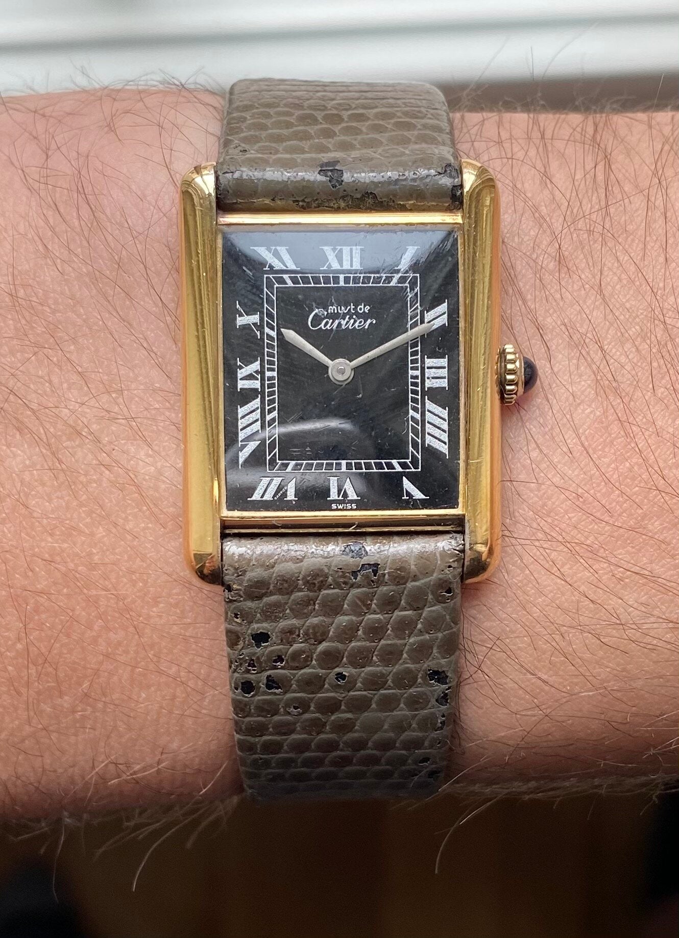 Must de Cartier Tank — Black Roman Numeral Dial