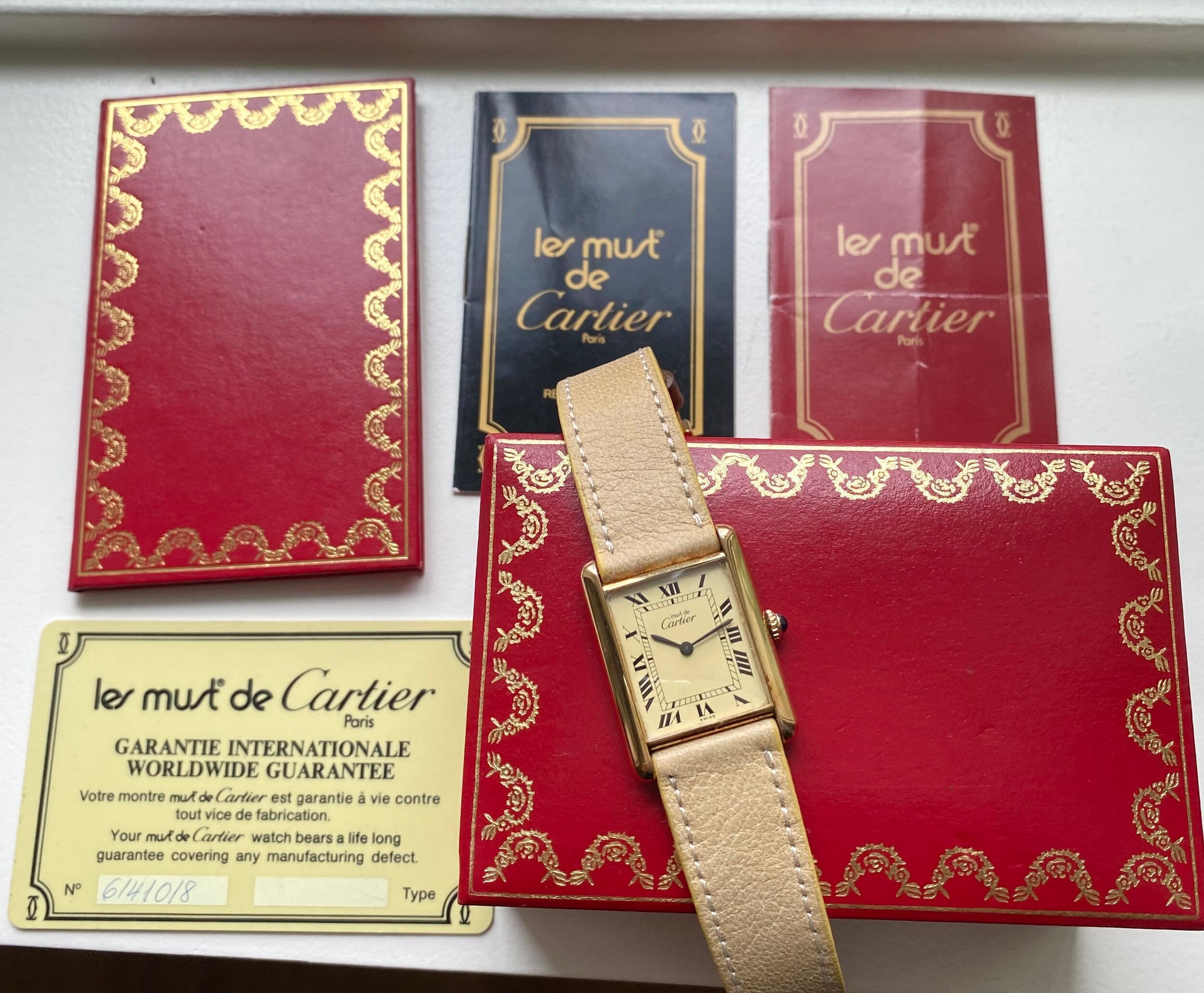 Must de Cartier Tank — Box and Papers