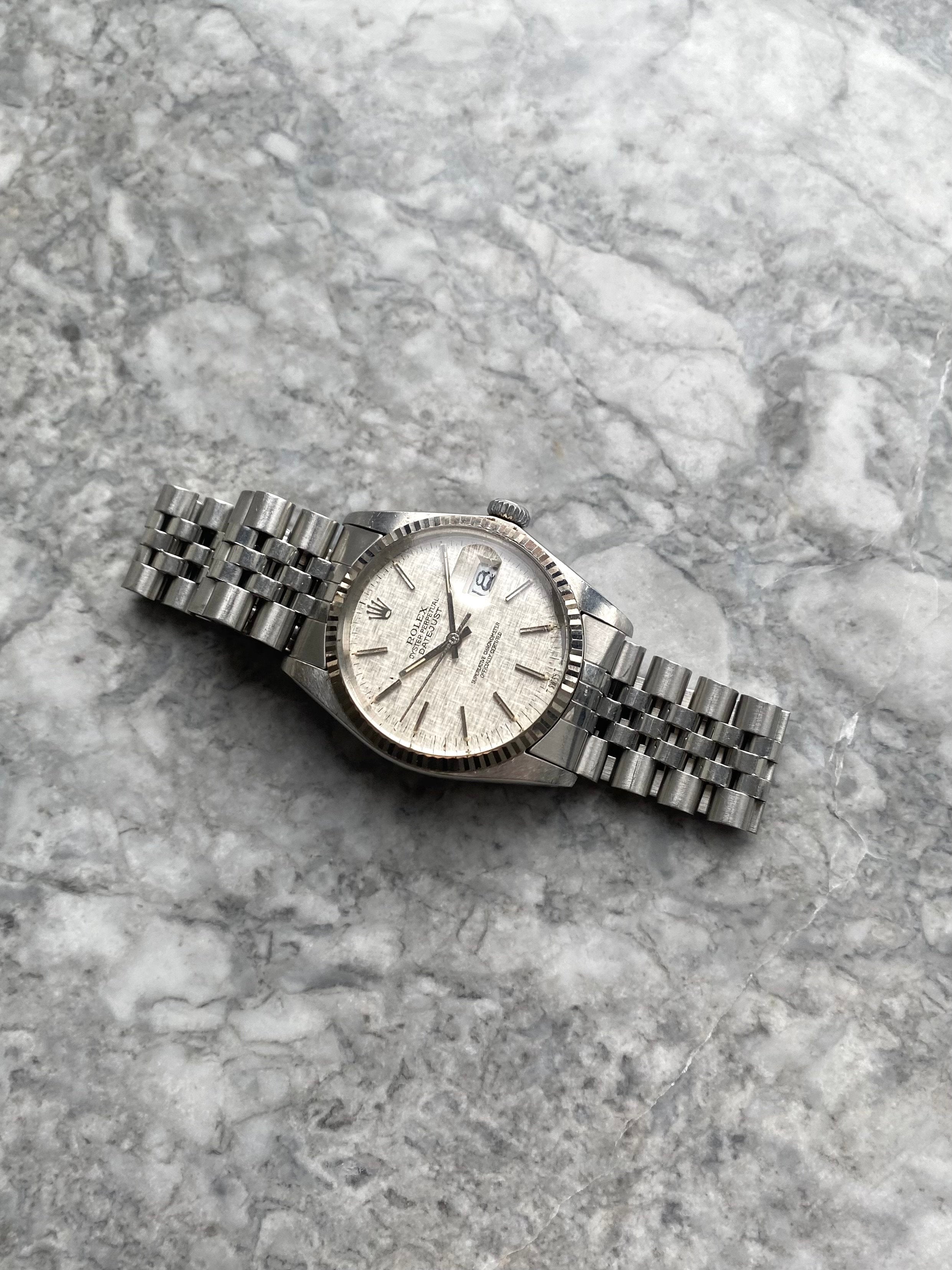 Rolex Datejust 16014 - Silver Linen Dial.