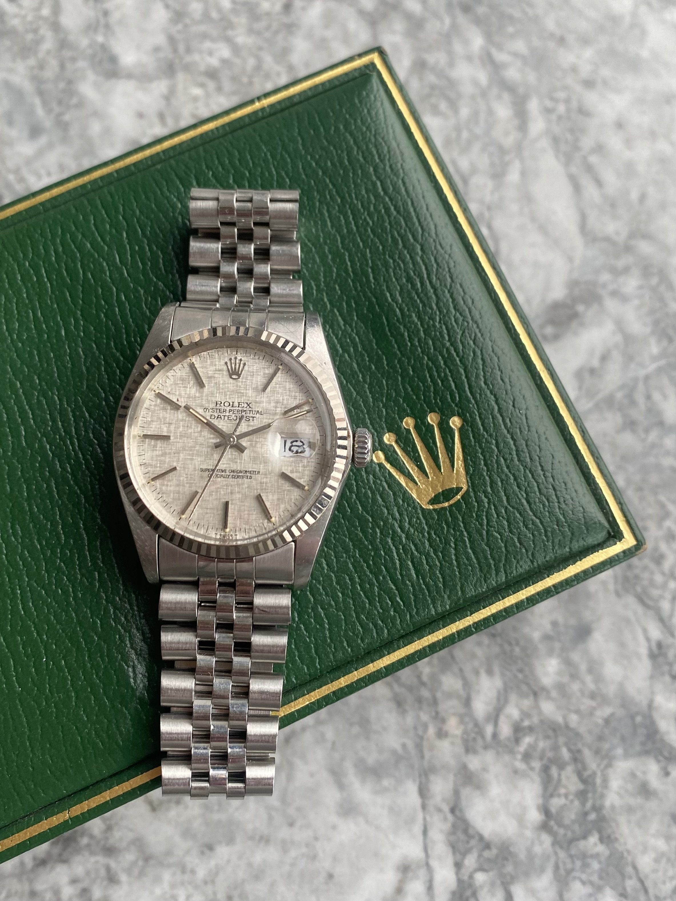 Rolex Datejust 16014 - Silver Linen Dial.