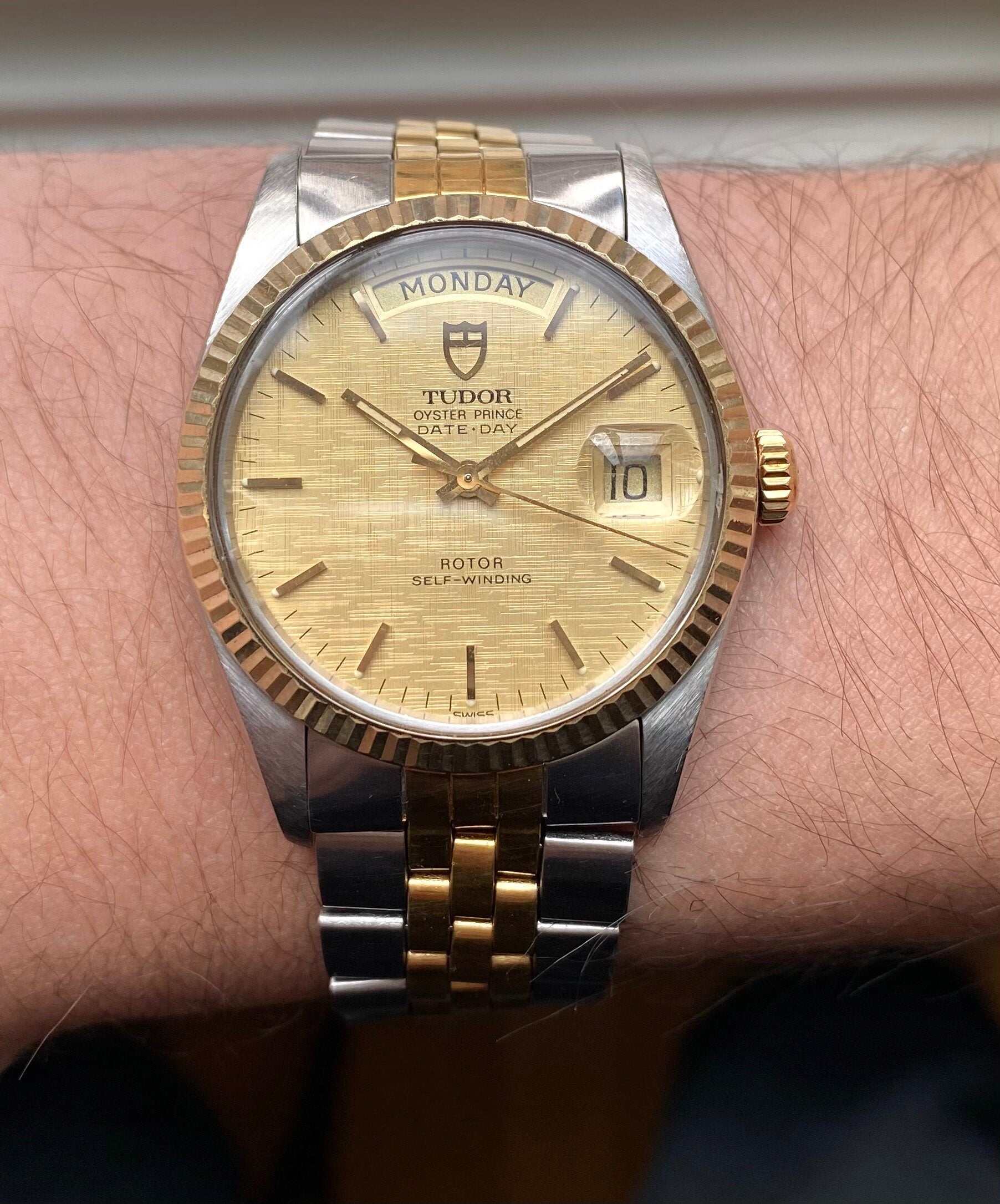 Tudor Date-day — Linen Champagne Dial