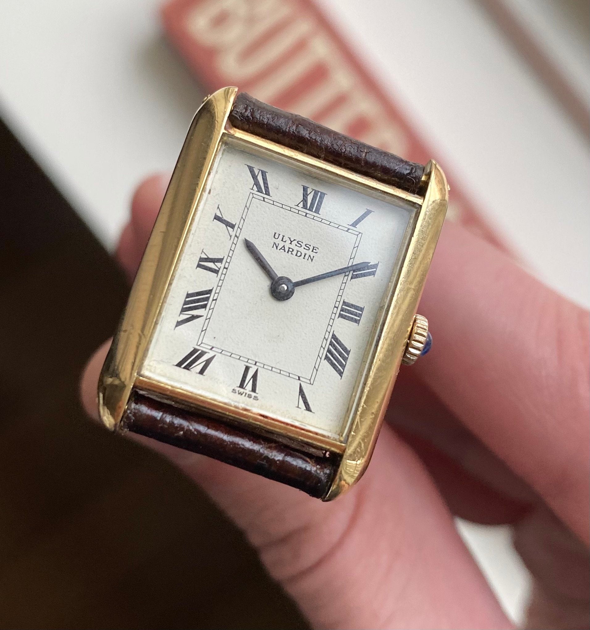 Ulysse Nardin Tank — 18k Yellow Gold