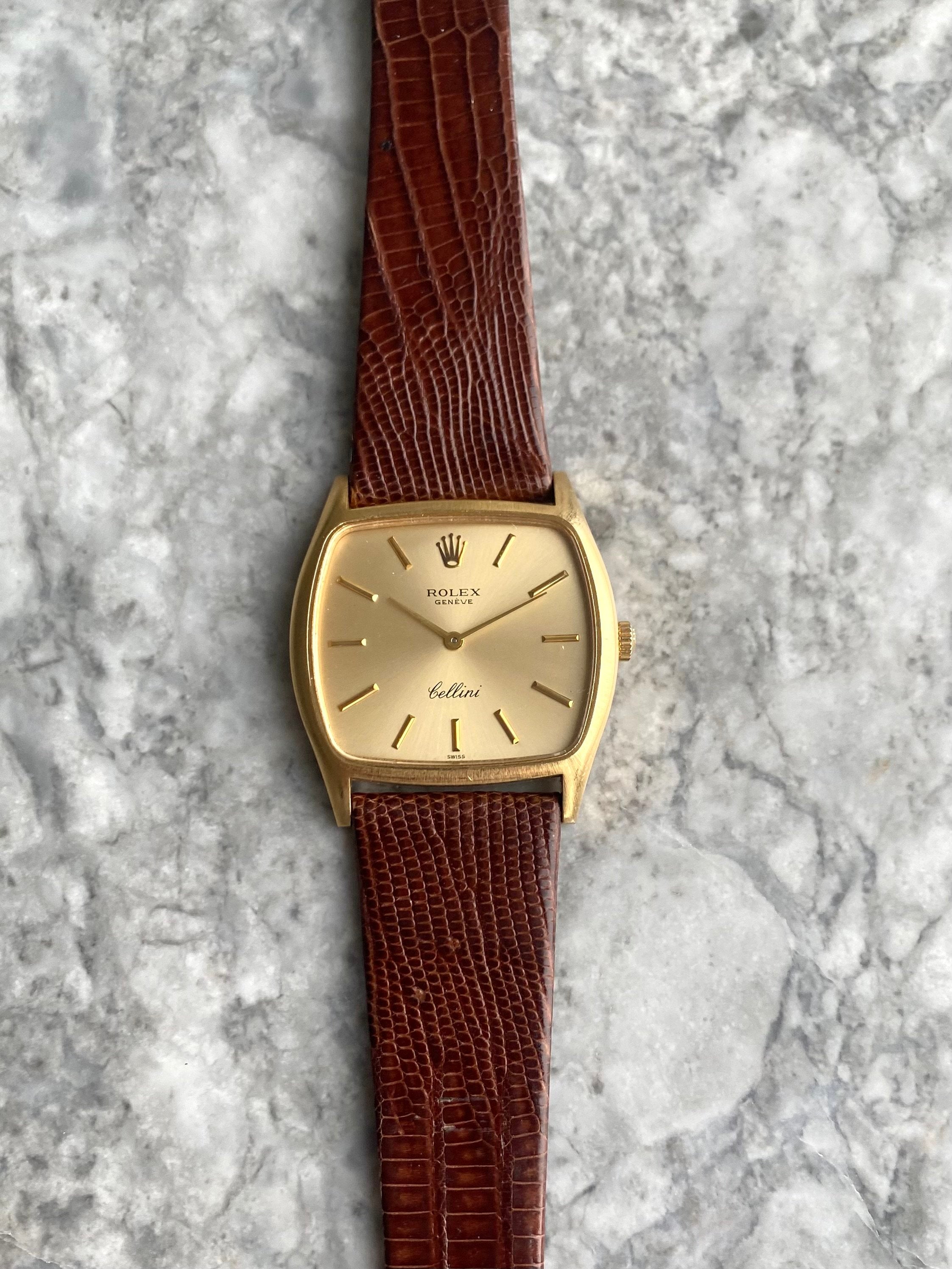 Rolex Cellini 3805 - 18K Yellow Gold.