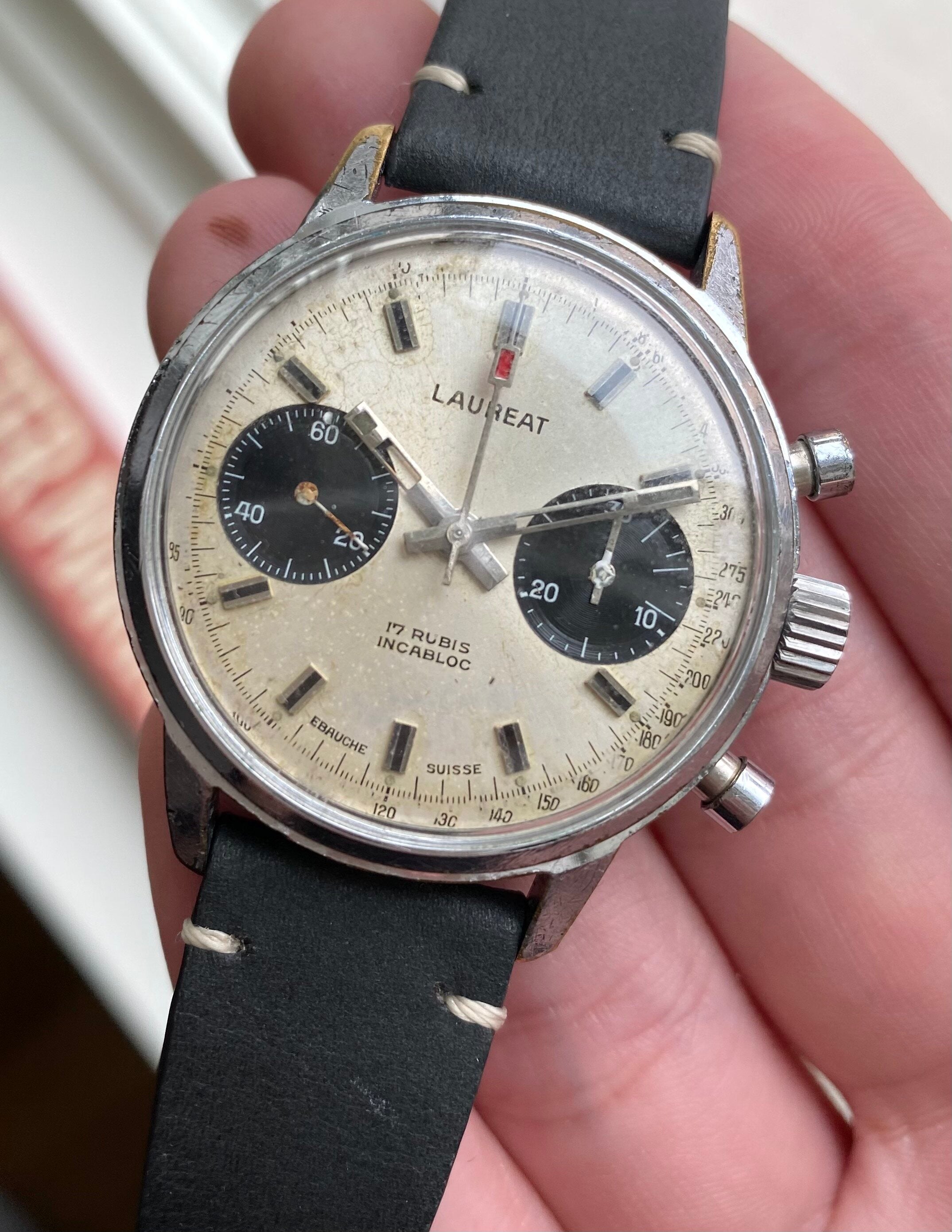 Laureat Chronograph — Panda Dial