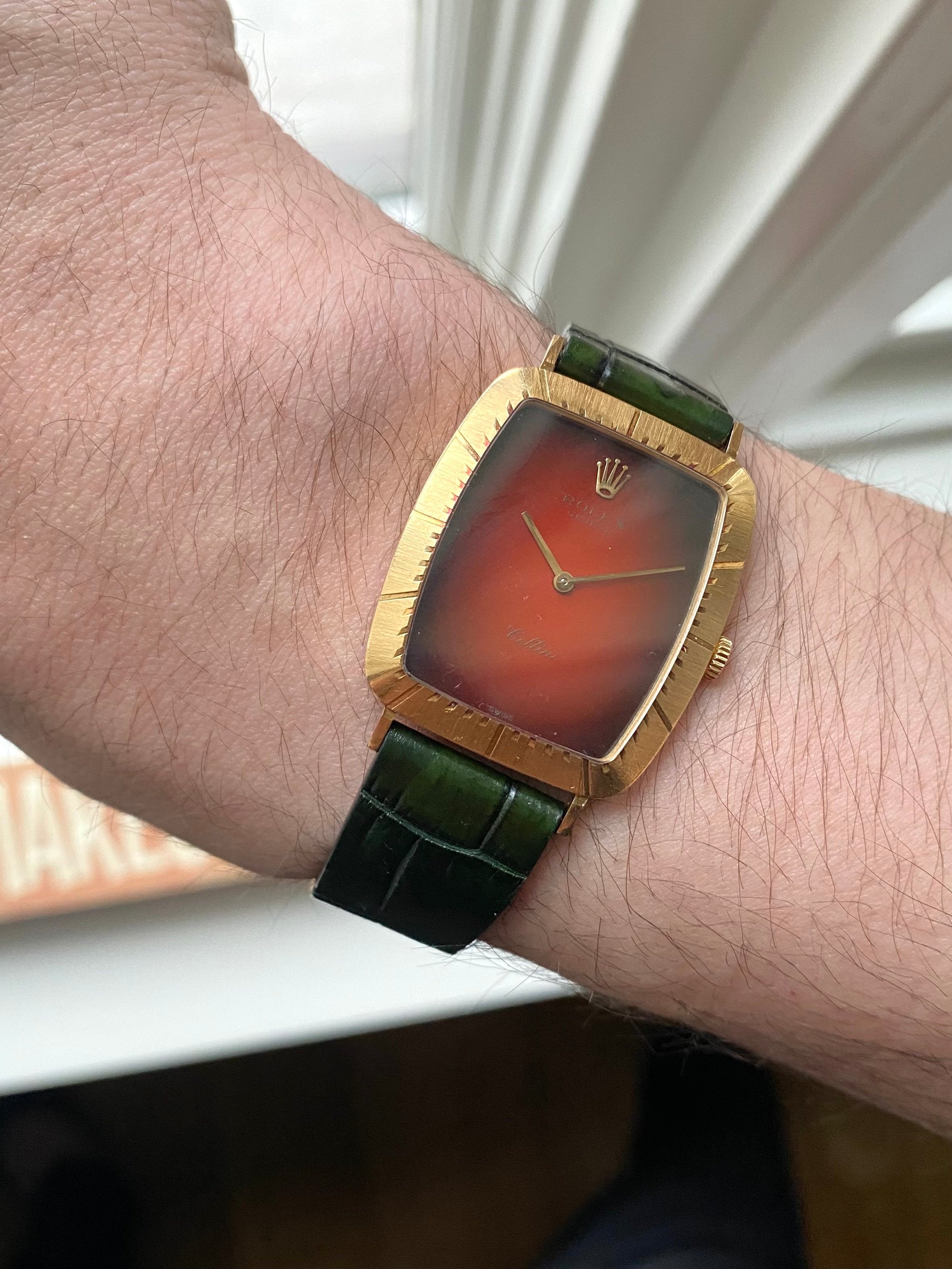 Rolex Cellini 18K Gold- Red Vignette