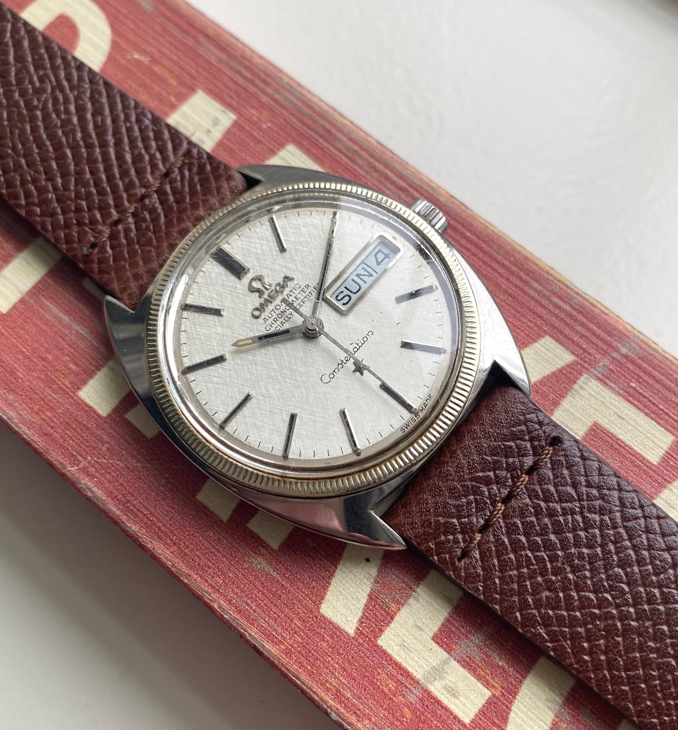 Omega Constellation Day-date — Linen Dial