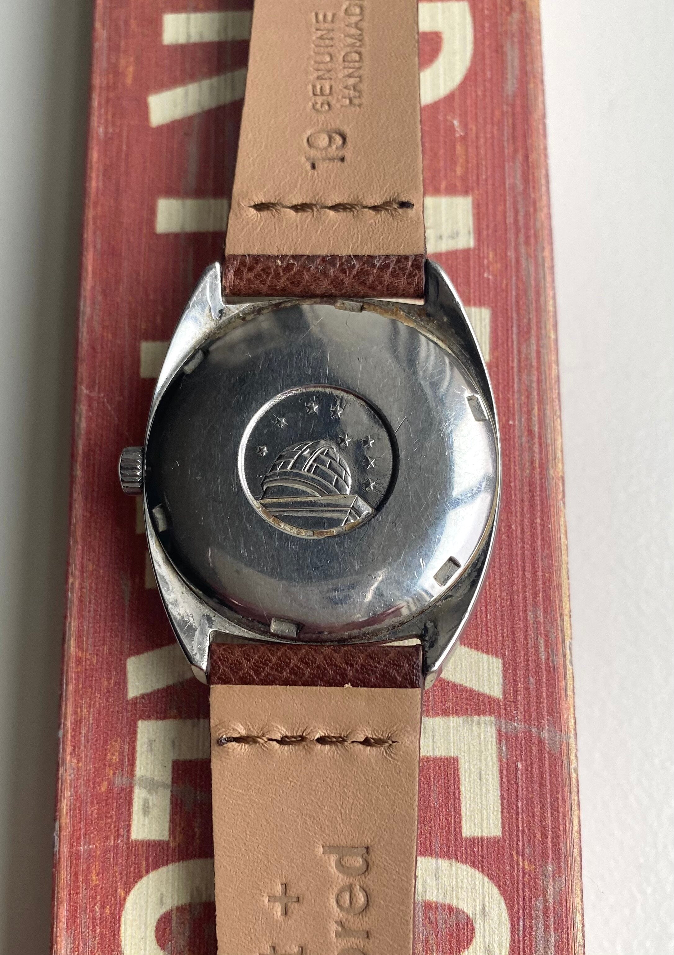 Omega Constellation Day-date — Linen Dial