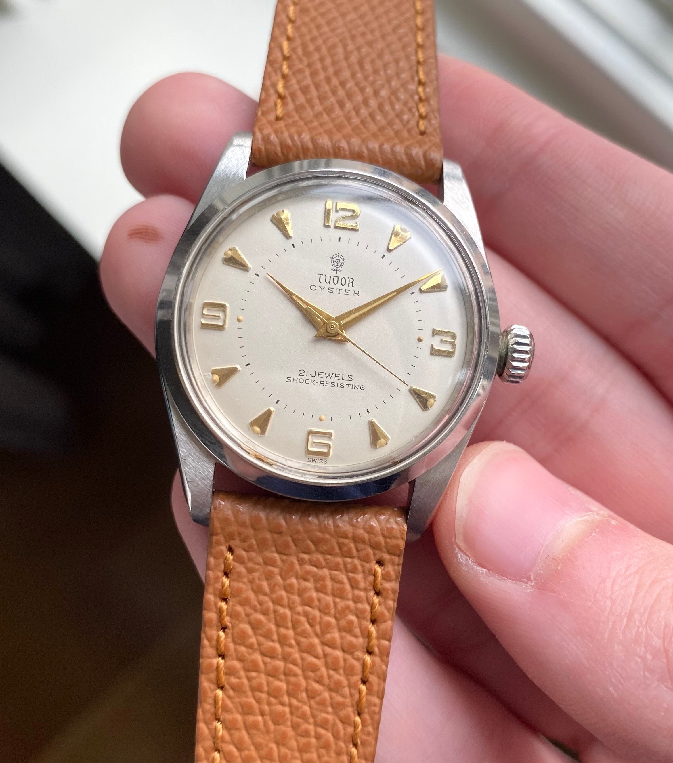 Tudor Oyster ref. 7904 — White Arabic Numeral Dial