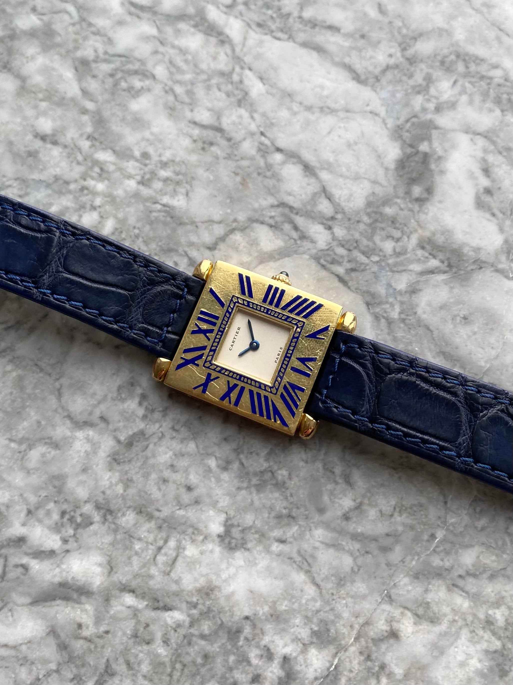 Cartier Obus - 18K Yellow Gold.