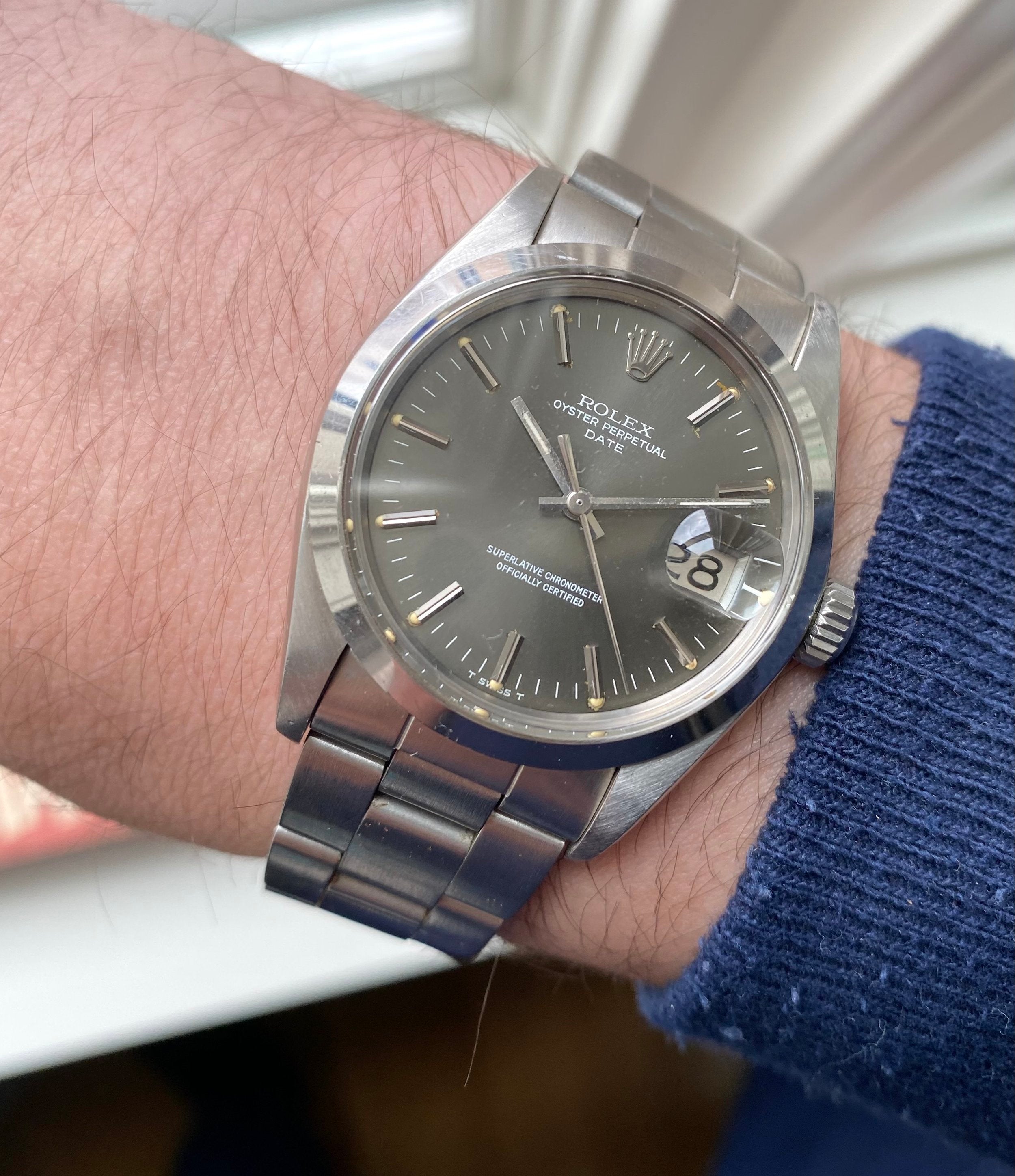 Rolex Oysterperpetual ref. 1500 — Grey Taupe Dial