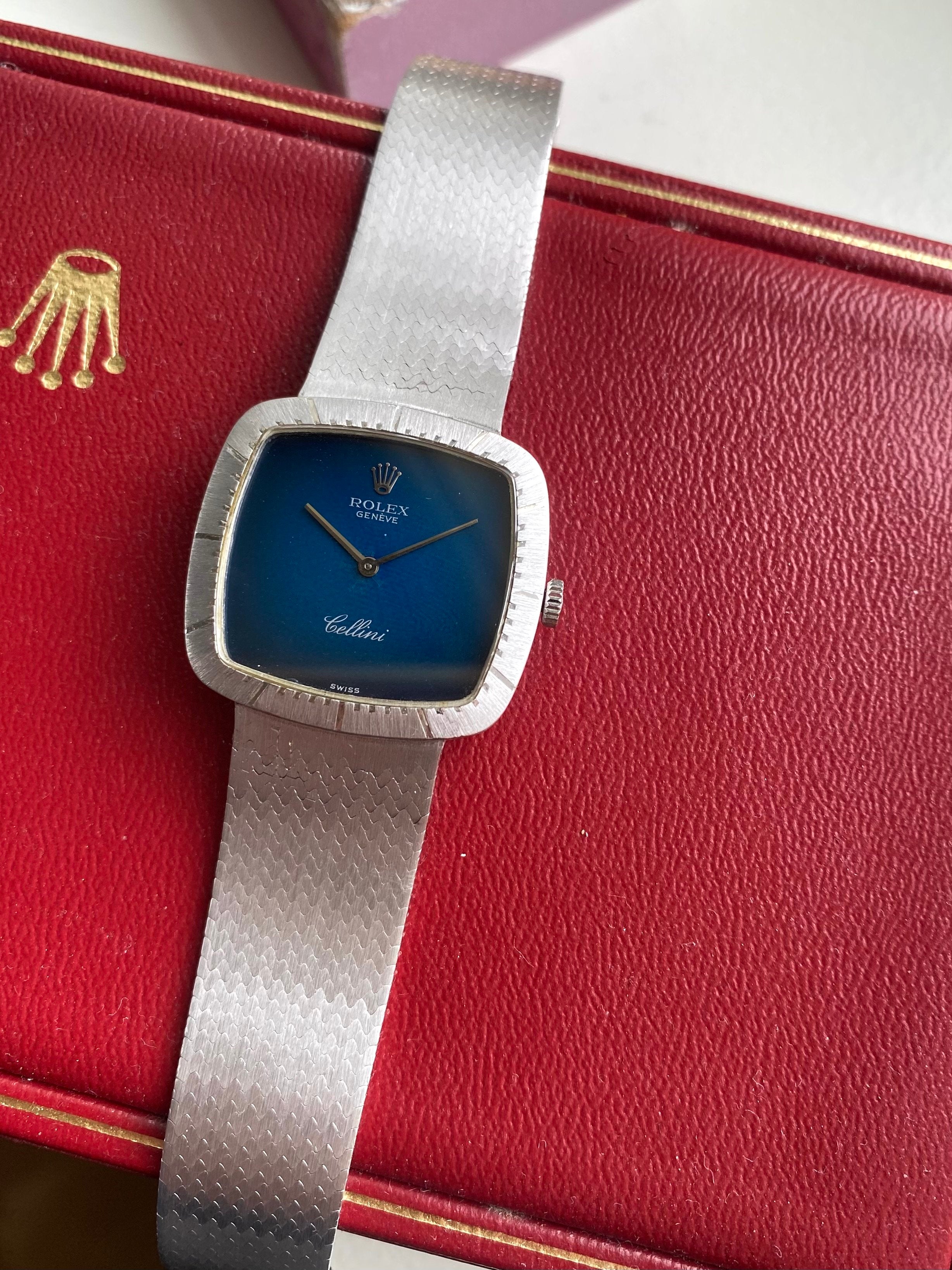 Rolex Cellini 18K White Gold - Blue Vignette.