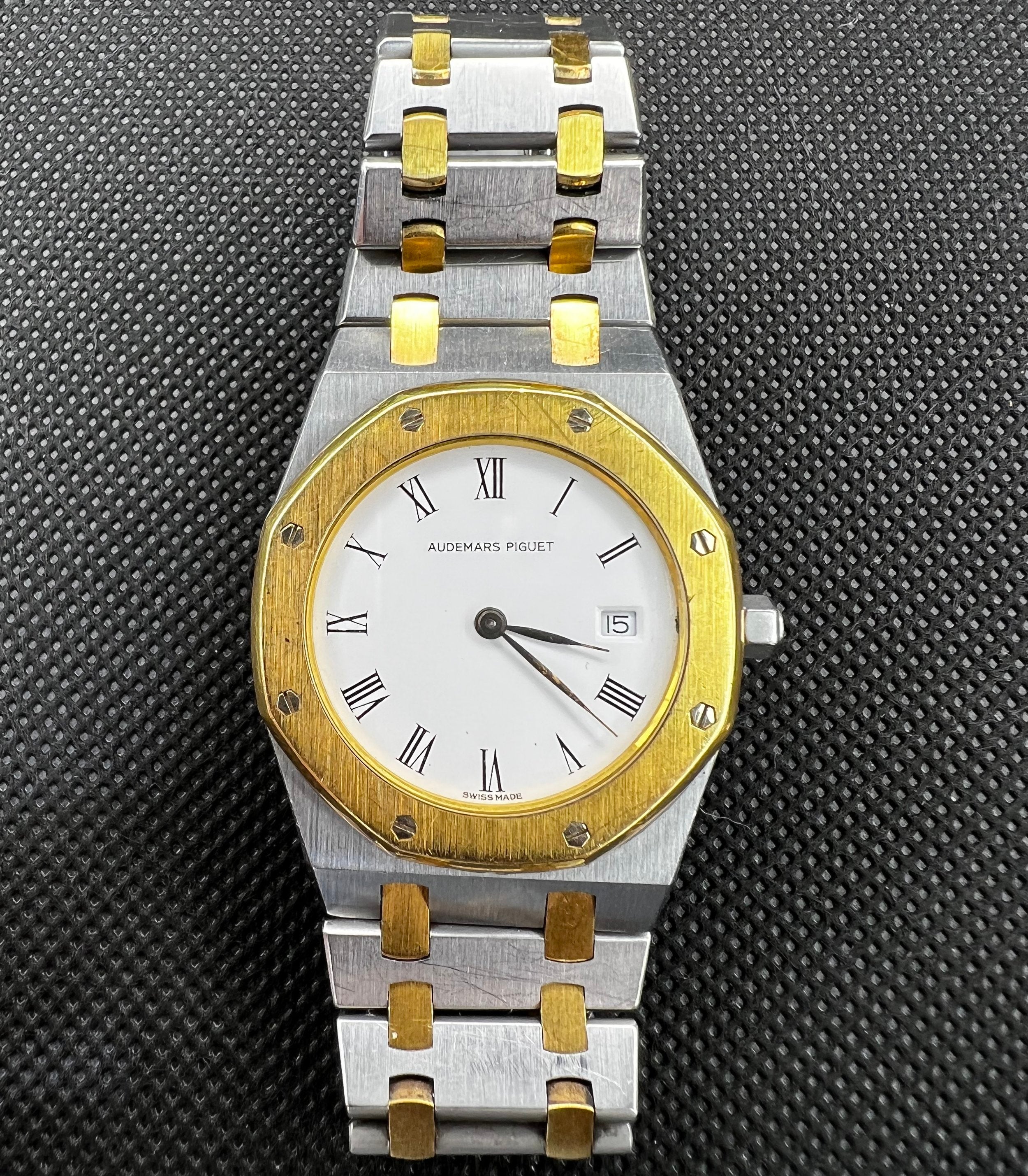 Royal Oak 90s Quartz Two Tone White Dial Quickset Date 33mm