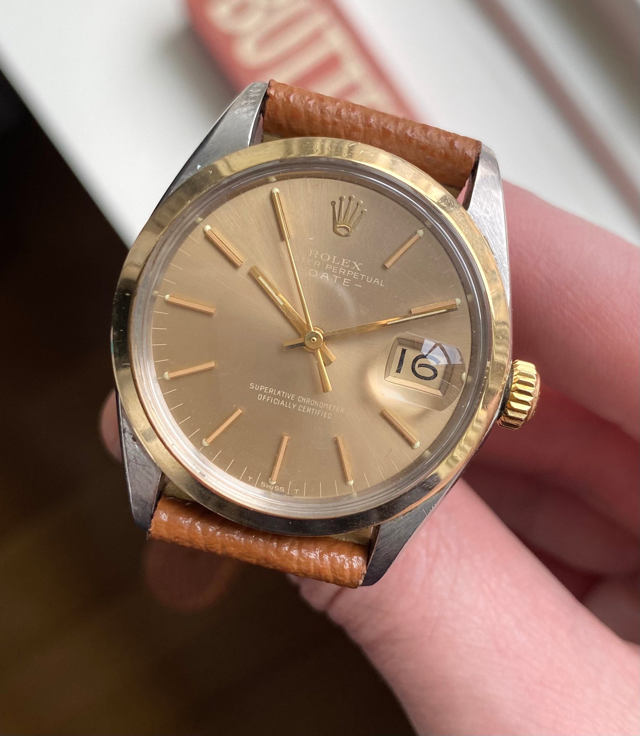 Rolex Oyster Perpetual ref. 1500 — Two-tone Cappucino Dial