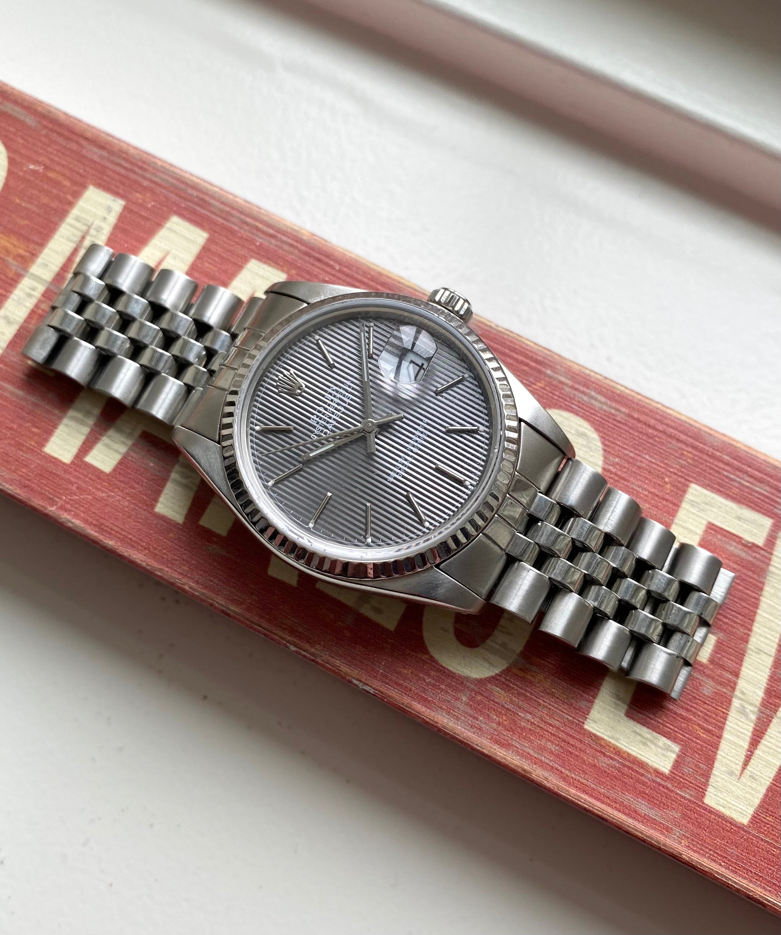 Rolex Datejust ref. 16014 — Grey Tapestry Dial