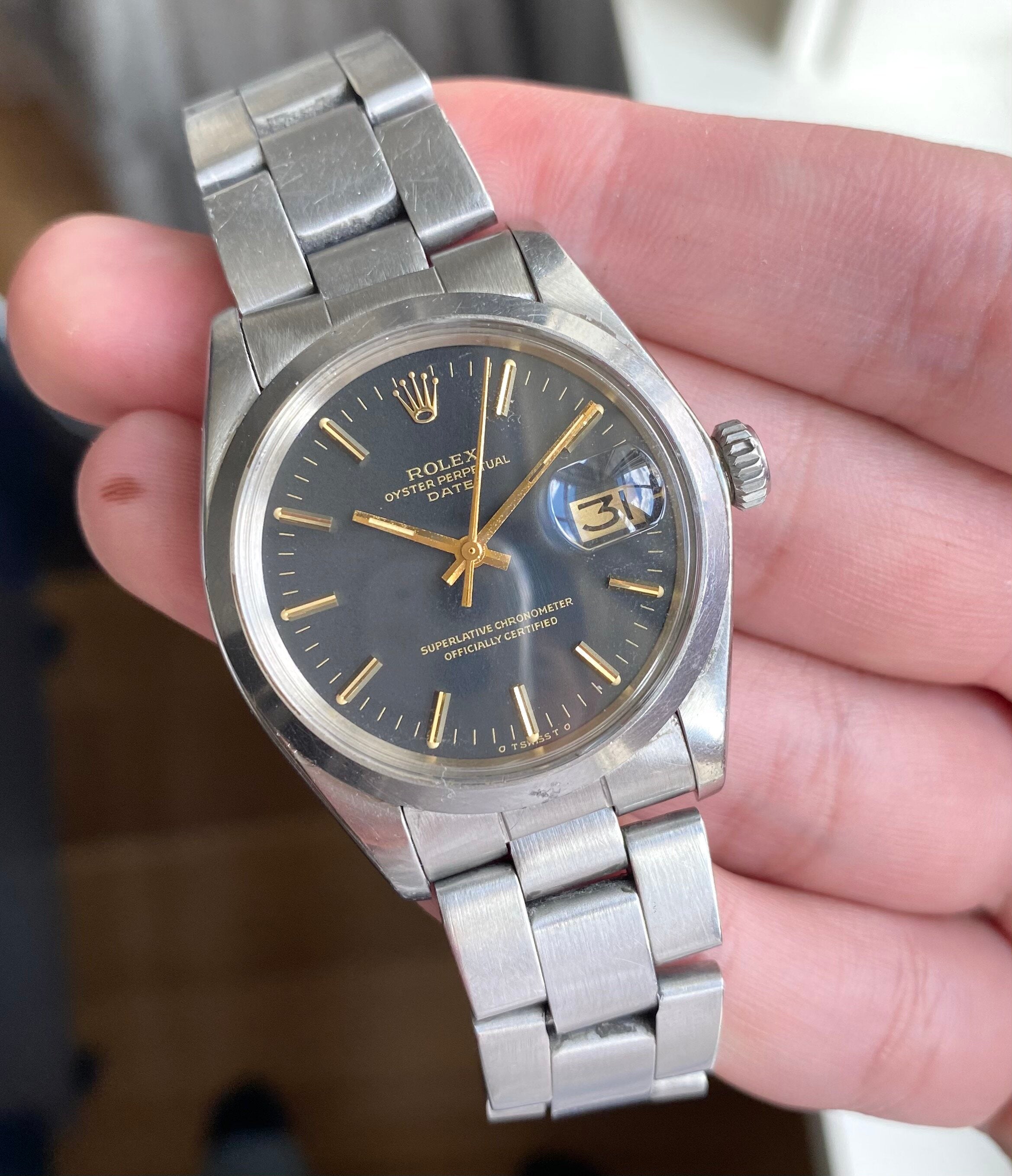 Rolex Oyster Perpetual Date ref. 1500 — Black Sigma Dial