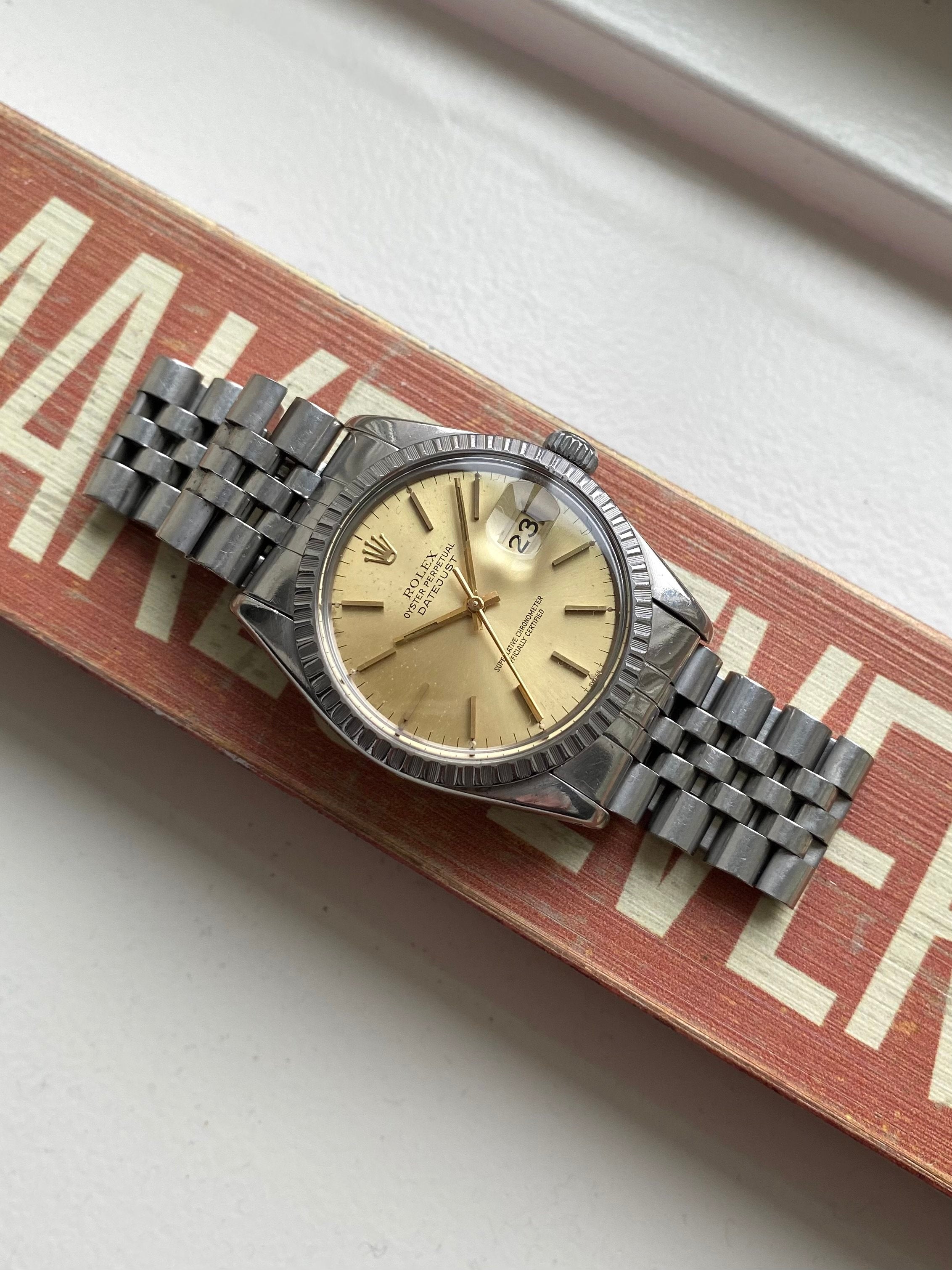 Rolex Datejust 16030 - Champagne